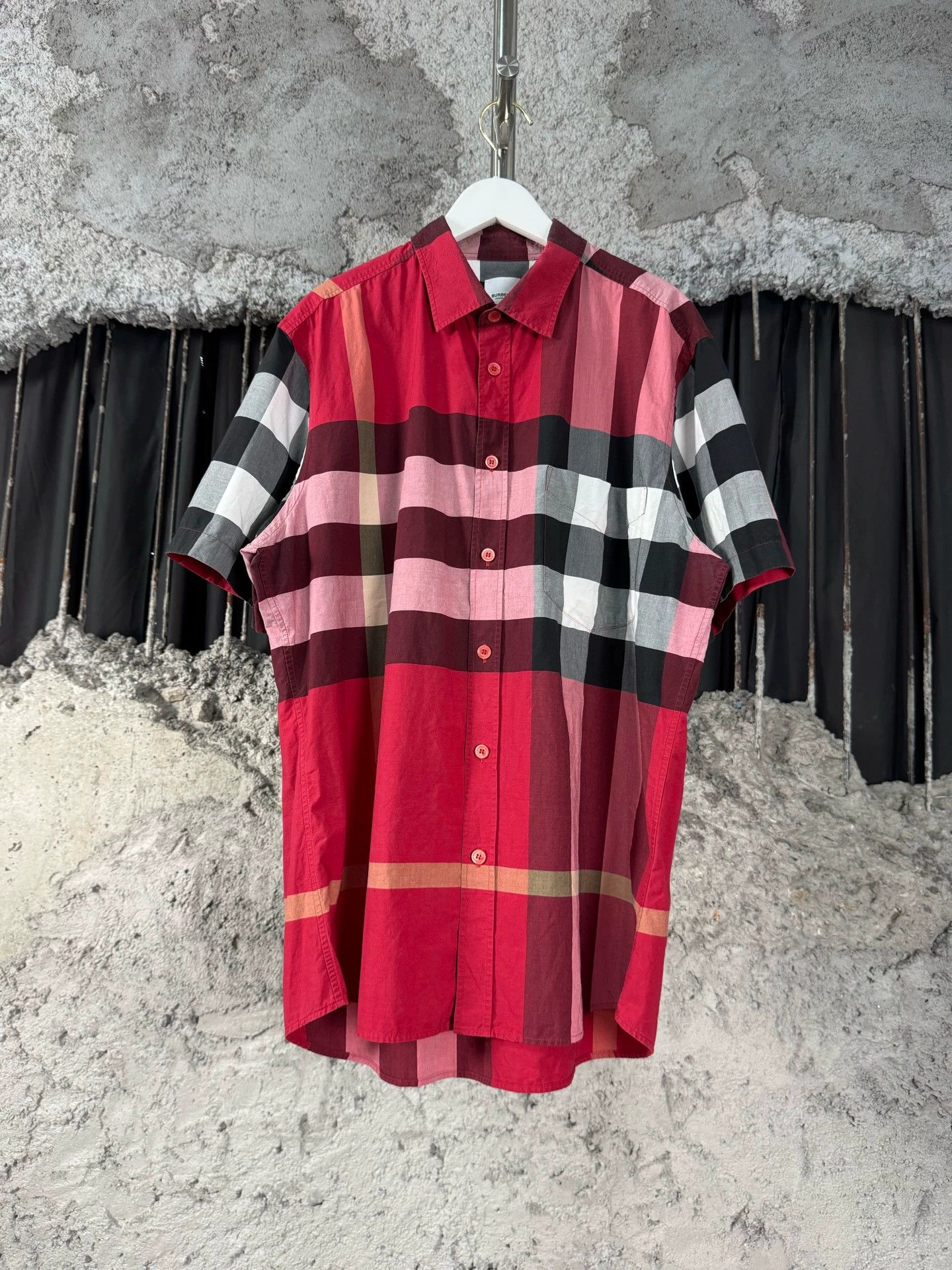 Burberry Burberry Check Short Sleeve Shirt XL 99 New Size US XL / EU 56 / 4 - 1 Thumbnail