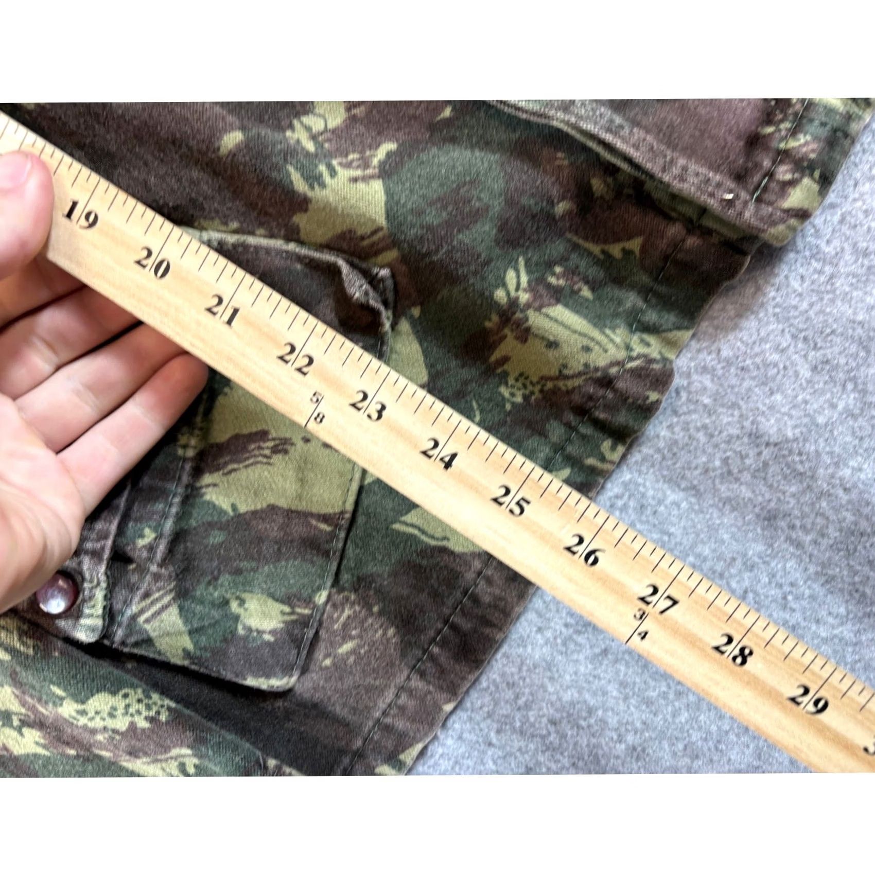 Vintage VINTAGE Military Jacket Shirt Camouflage Lizard 80s Portugal M64 54 Men Size US L / EU 52-54 / 3 - 3 Thumbnail