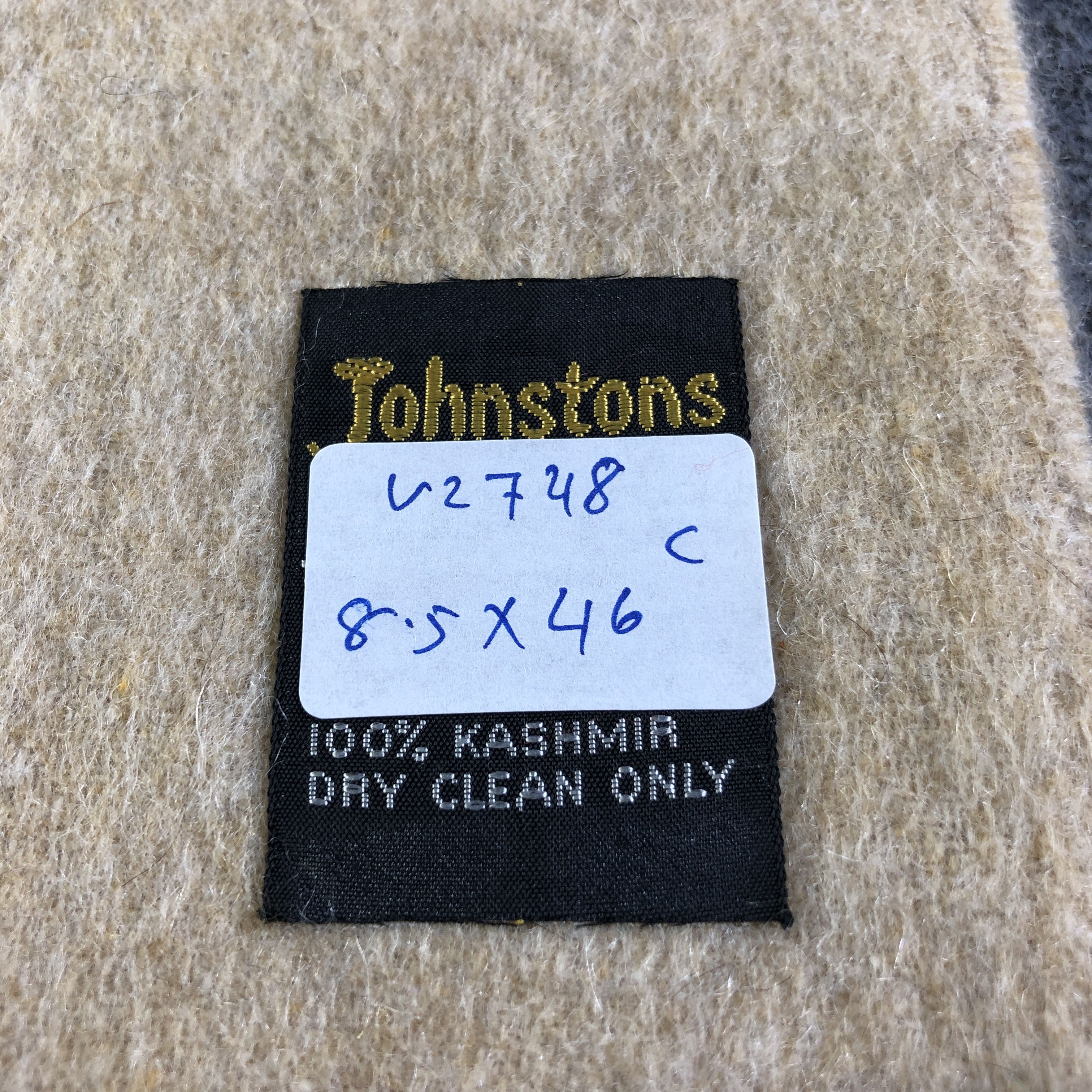 Johnstons Of Elgin Johnstons Of Elgin Cashmere Scarf Muffler Neckwear V2748 Size ONE SIZE - 5 Thumbnail