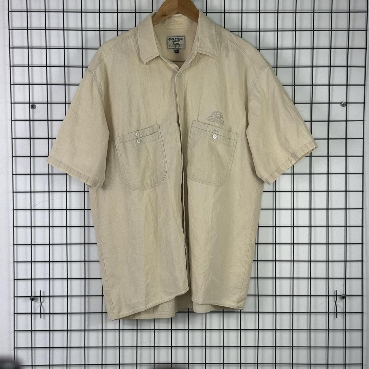 Vintage Vintage 90s Camel Shirt Button Up Beige Safari Size US L / EU 52-54 / 3 - 1 Thumbnail