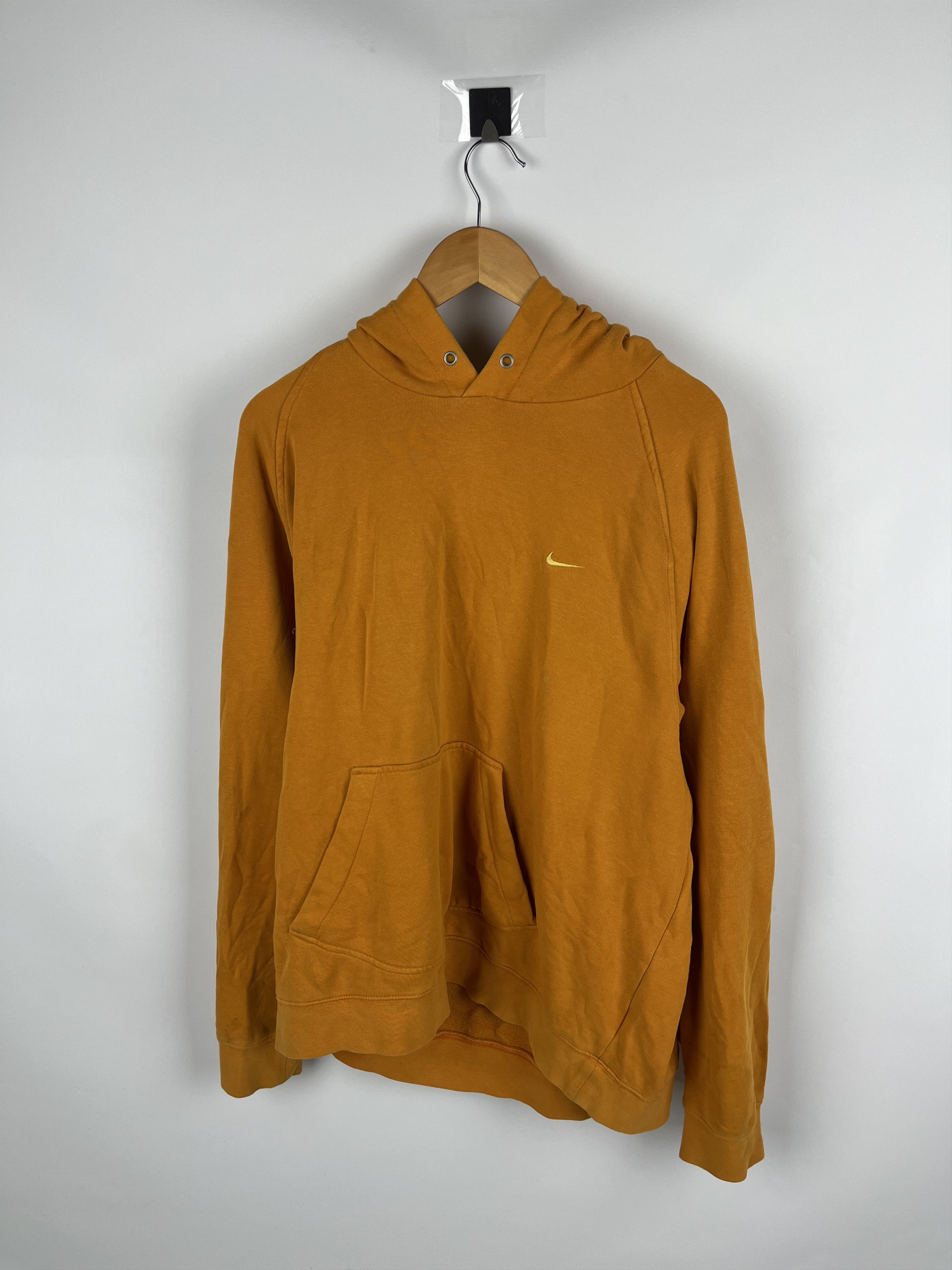 Nike Vintage Nike Orange Hoodie Size XL Size US XL / EU 56 / 4 - 1 Thumbnail