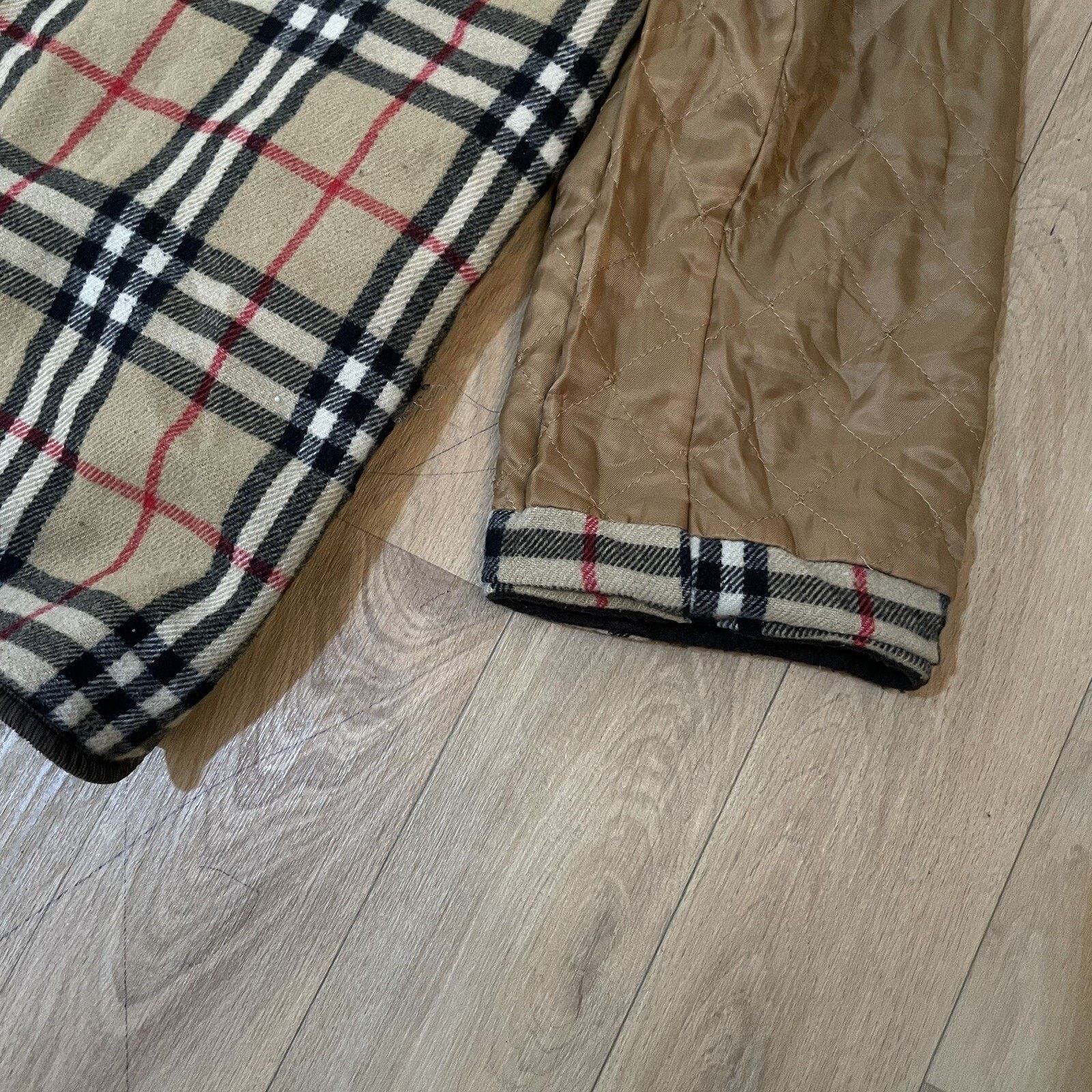 Burberry Vintage burberry coat jacket hooded wool nova check Women's Size L / US 10 / IT 46 - 12 Thumbnail