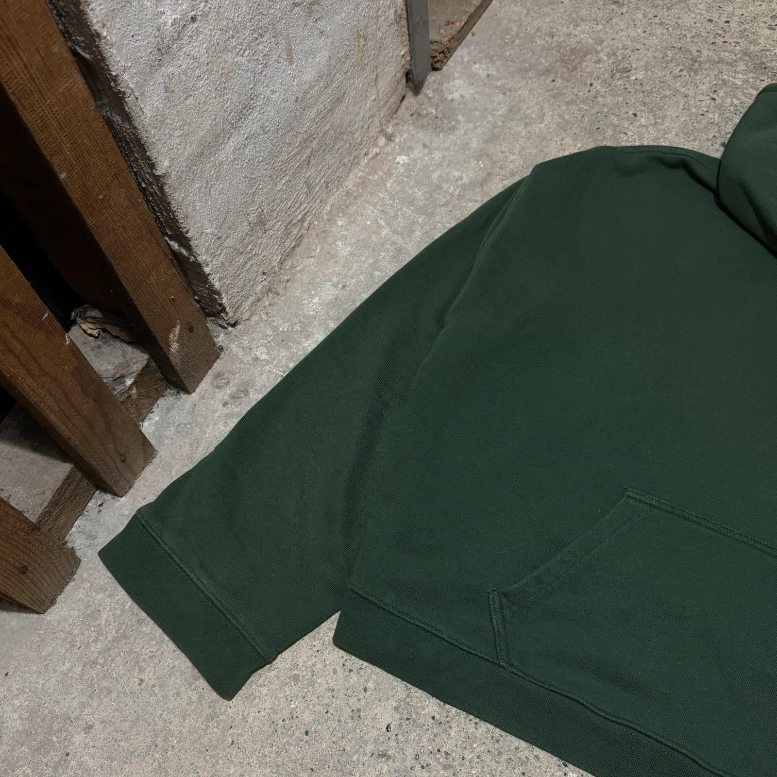 Vetements S/S 16 Vetements reversible “Polizei” cropped hoodie Size US M / EU 48-50 / 2 - 3 Thumbnail