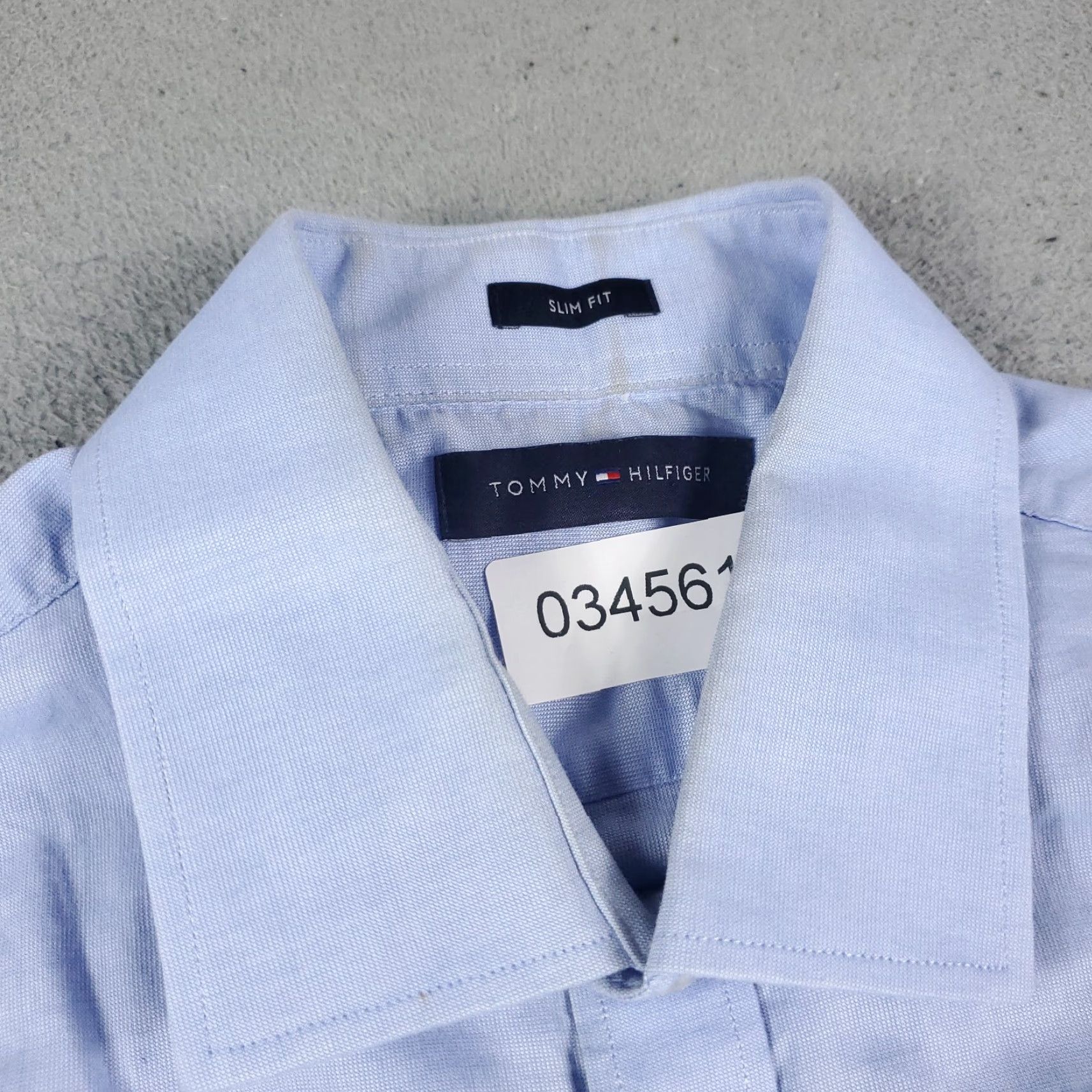 Tommy Hilfiger Tommy Hilfiger Shirt Mens Medium Blue Button-Up Long Sleeve Cotton Woven Solid Pocket Logo Preppy American Mens Size US M / EU 48-50 / 2 - 3 Thumbnail