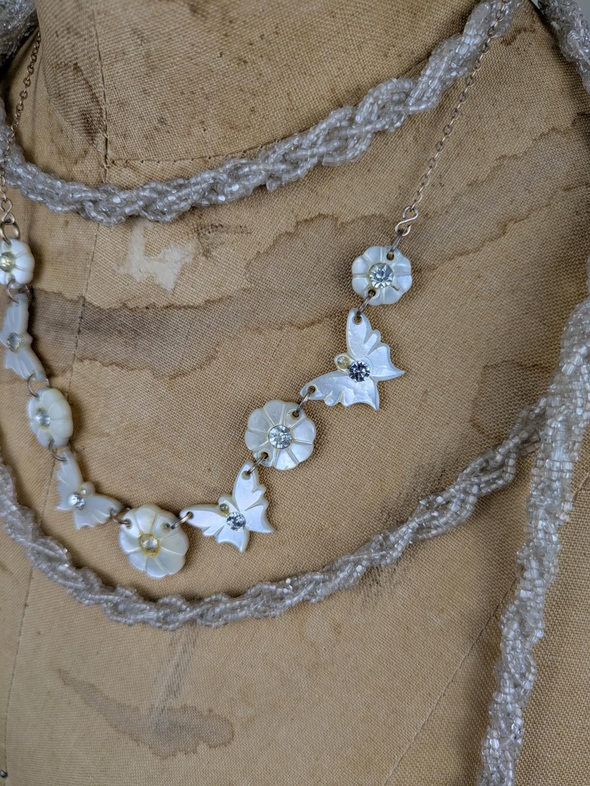 Other y2k butterfly floral mother of pearl chain necklace Size ONE SIZE - 5 Thumbnail