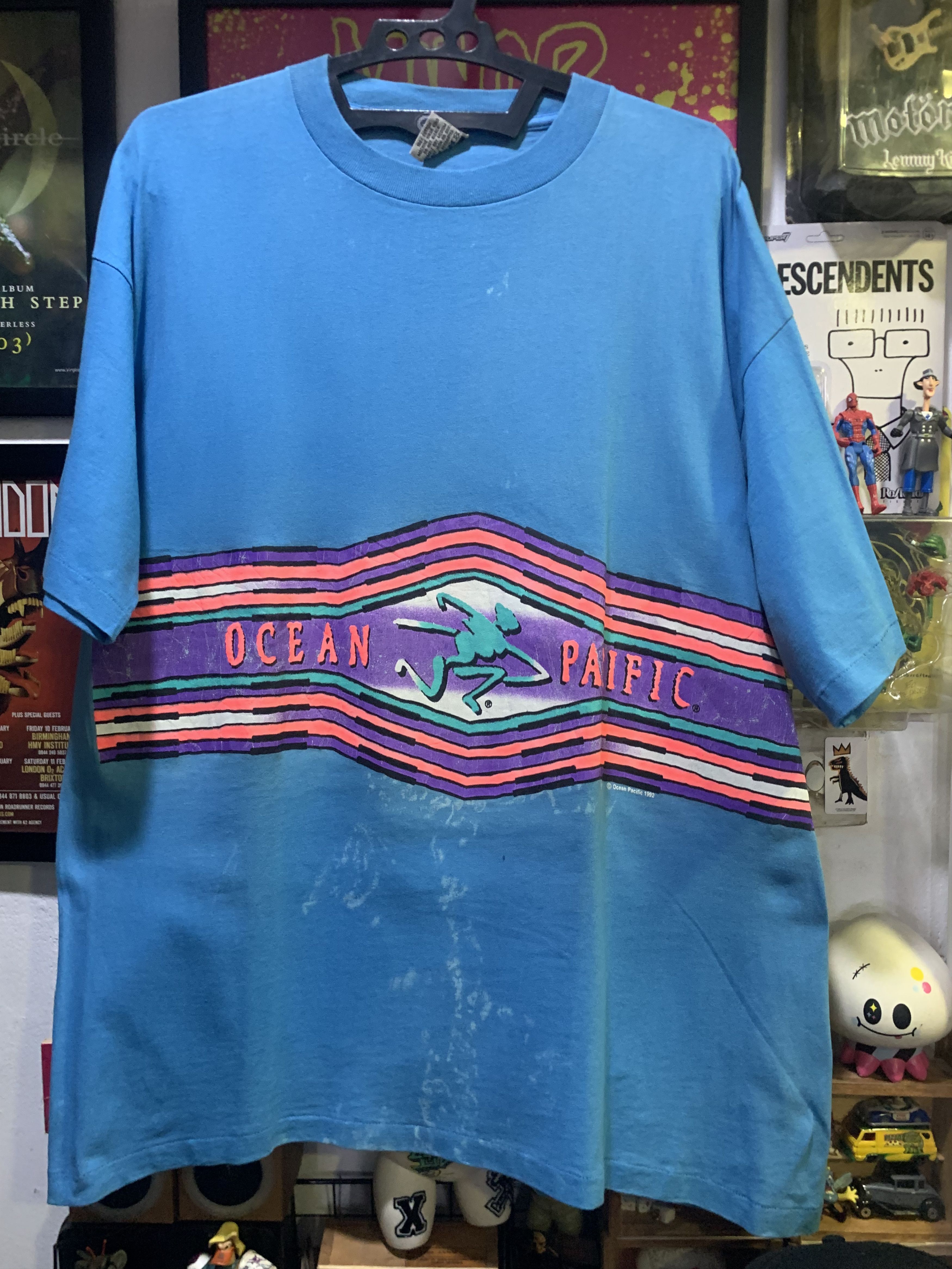 Vintage Vtg 90’s OCEAN PACIFIC “Ride The Wave” Surf Tee Size US XL / EU 56 / 4 - 1 Thumbnail