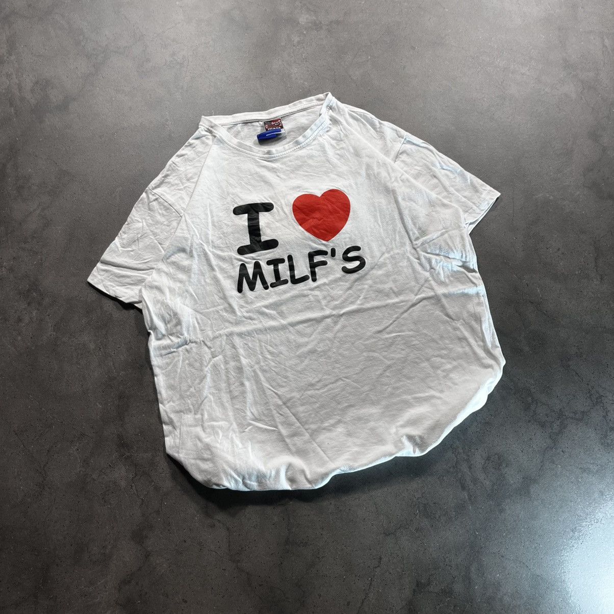 I Love NY Vintage 2000s Y2K I Love Milfs NY Style Tshirt Tee Big Logo Size US L / EU 52-54 / 3 - 1 Thumbnail