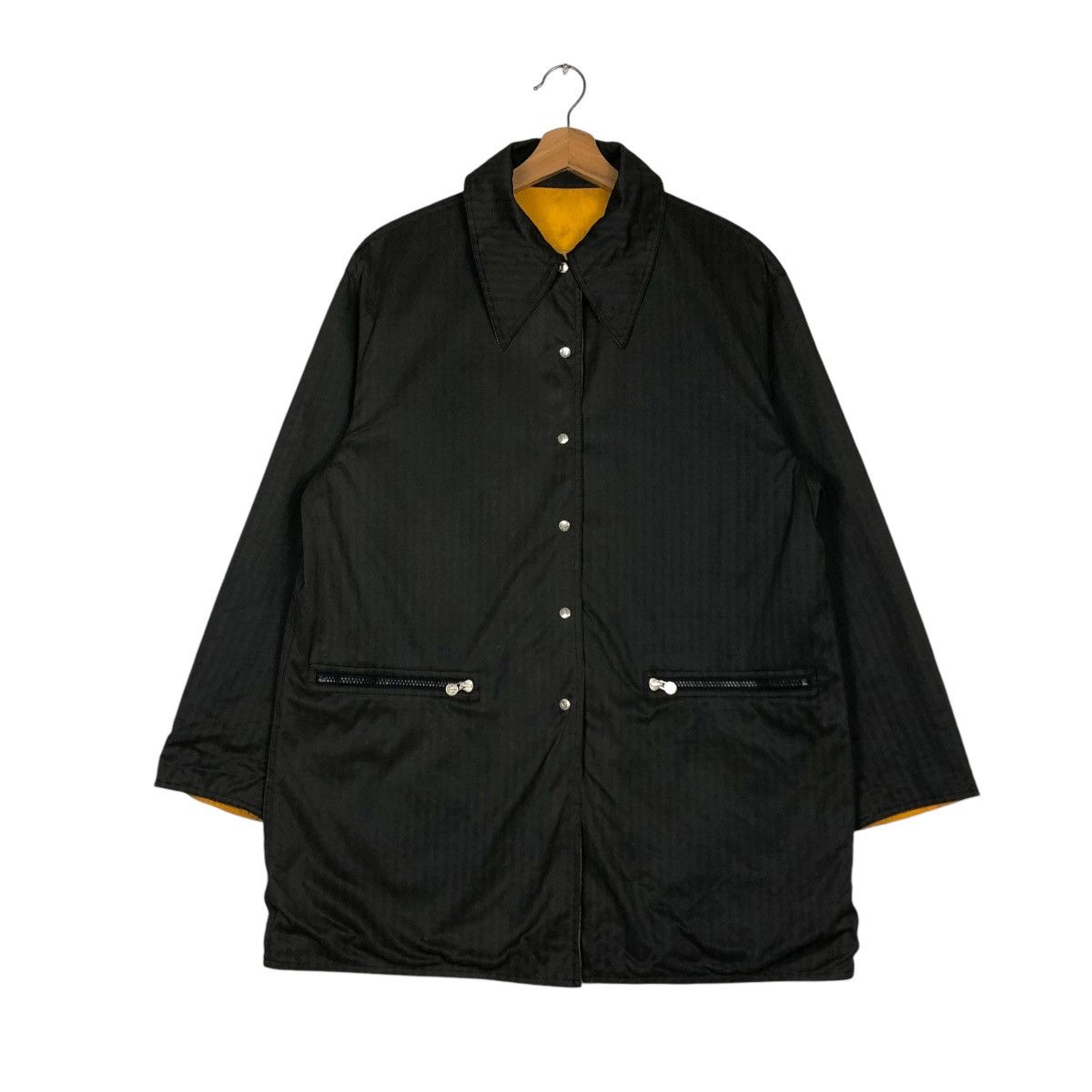 Fendi 🔥VINTAGE REVERSIBLE BUTTON JACKET FENDI MADE IN ITALY Size US M / EU 48-50 / 2 - 3 Thumbnail