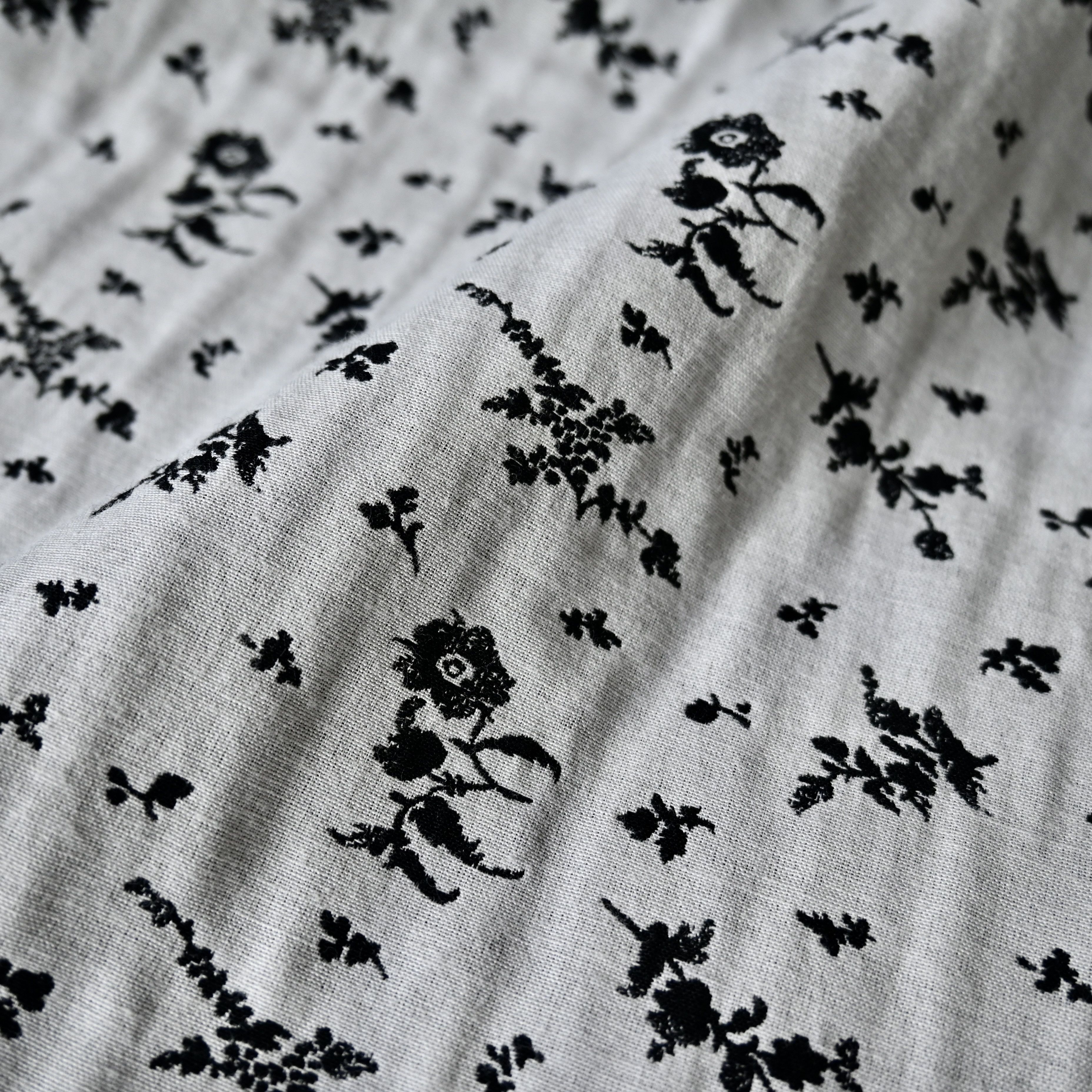 Engineered Garments Engineered Garments floral jacquard boxy shirt, oversized Size US M / EU 48-50 / 2 - 22 Thumbnail