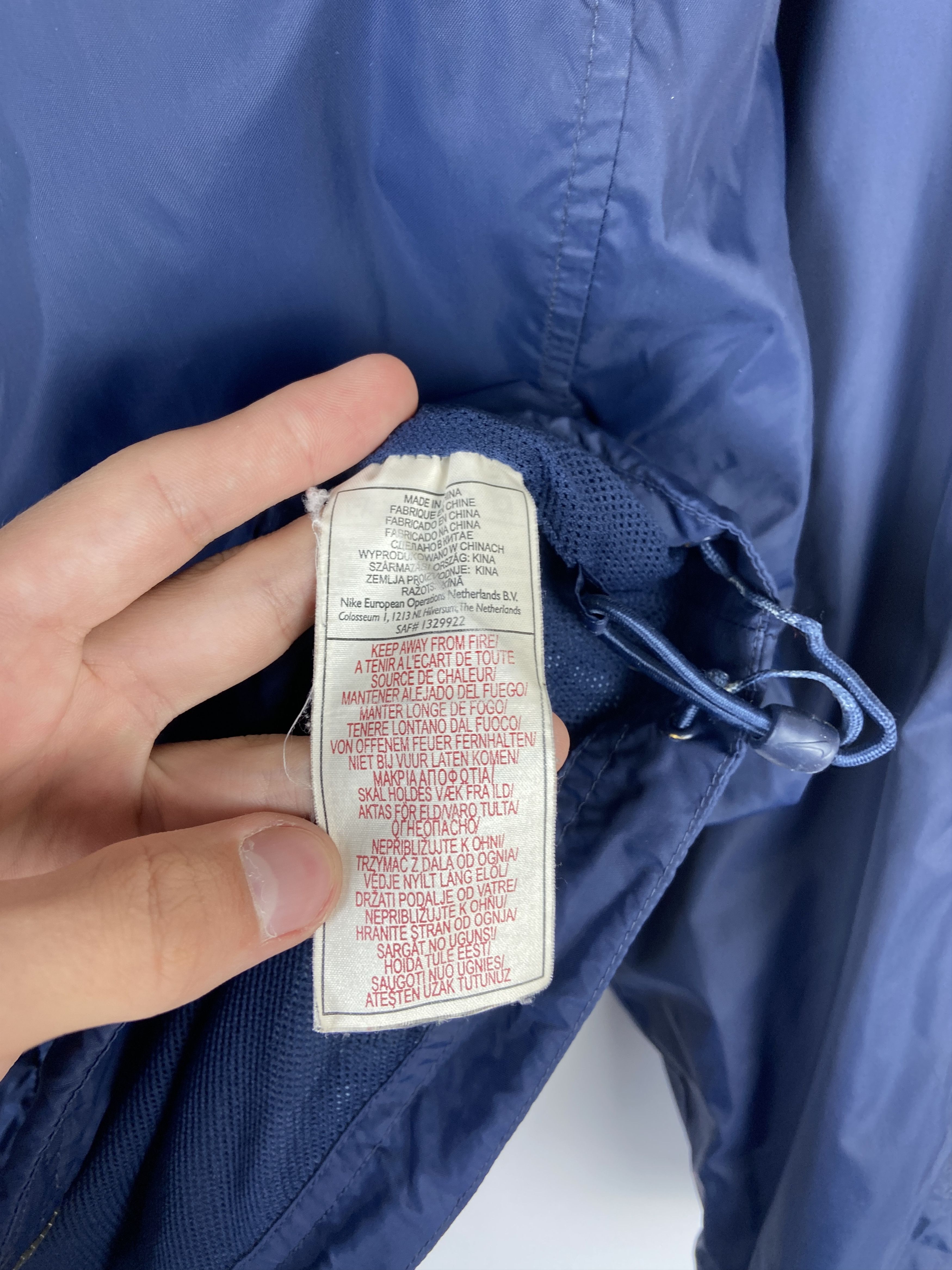Nike Vintage Nike Jacket Y2k Size US M / EU 48-50 / 2 - 8 Thumbnail