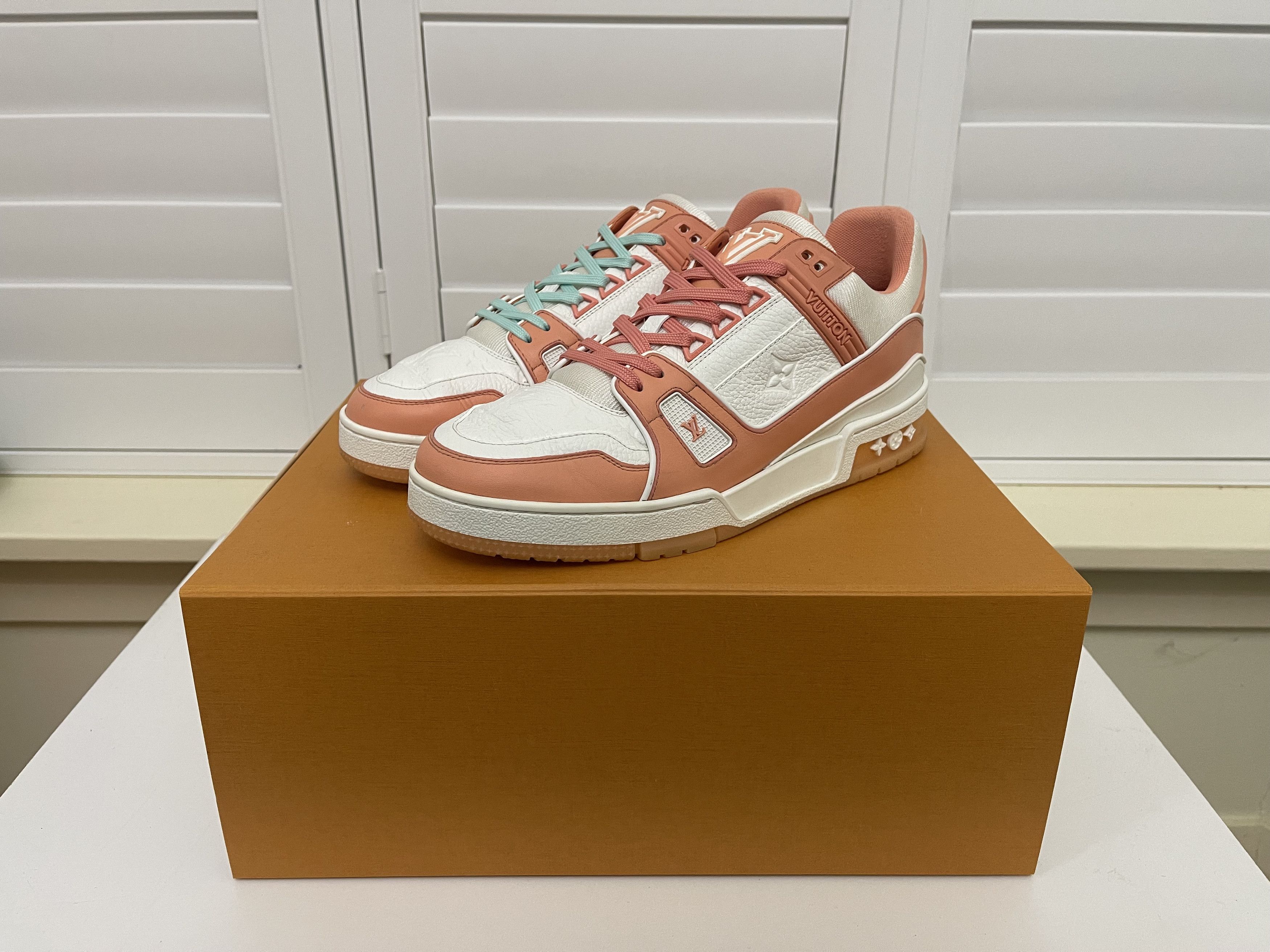 Louis Vuitton Louis Vuitton LV Trainer Sneaker Size US 9.5 / EU 42-43 - 1 Thumbnail