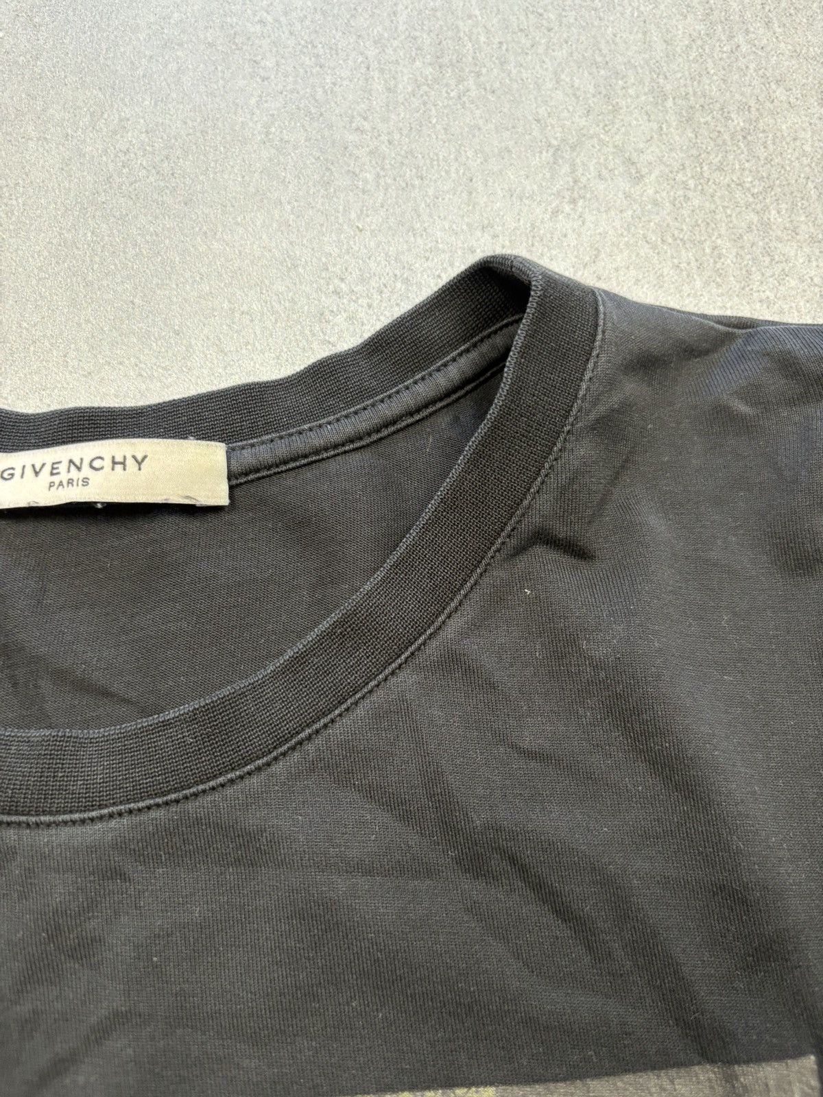 Givenchy Givenchy Oversized Sleeveless Pietà Print Top Black Rare Tee Size US XS / EU 42 / 0 - 15 Thumbnail