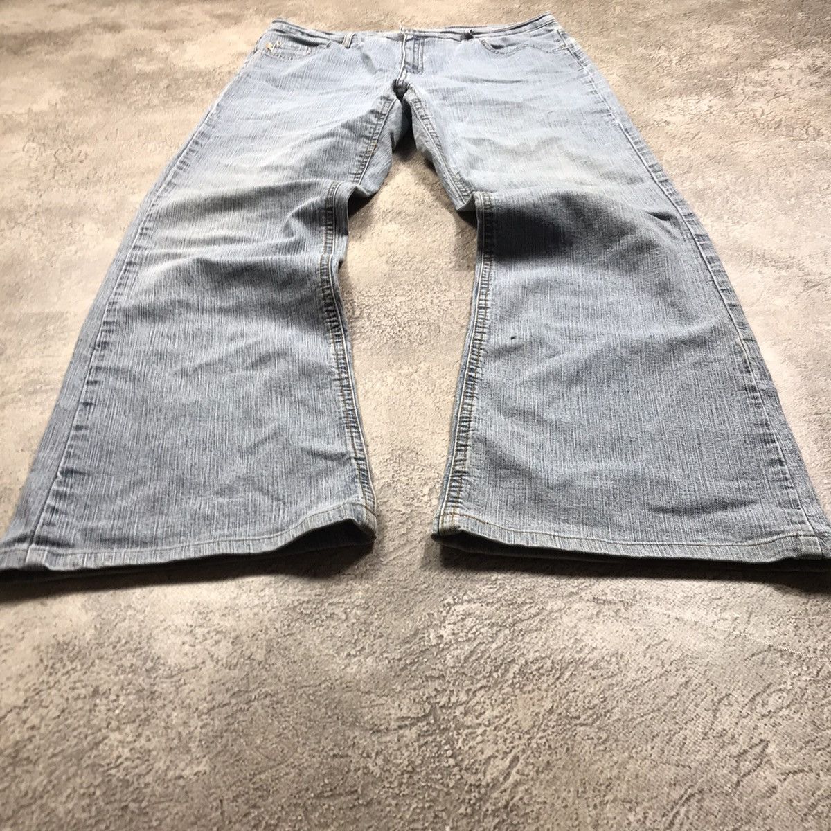 Vintage Vintage 90s Faded Distressed Baggy Jeans Grunge Skate 32 Size 32" / US 10 / IT 46 - 1 Thumbnail