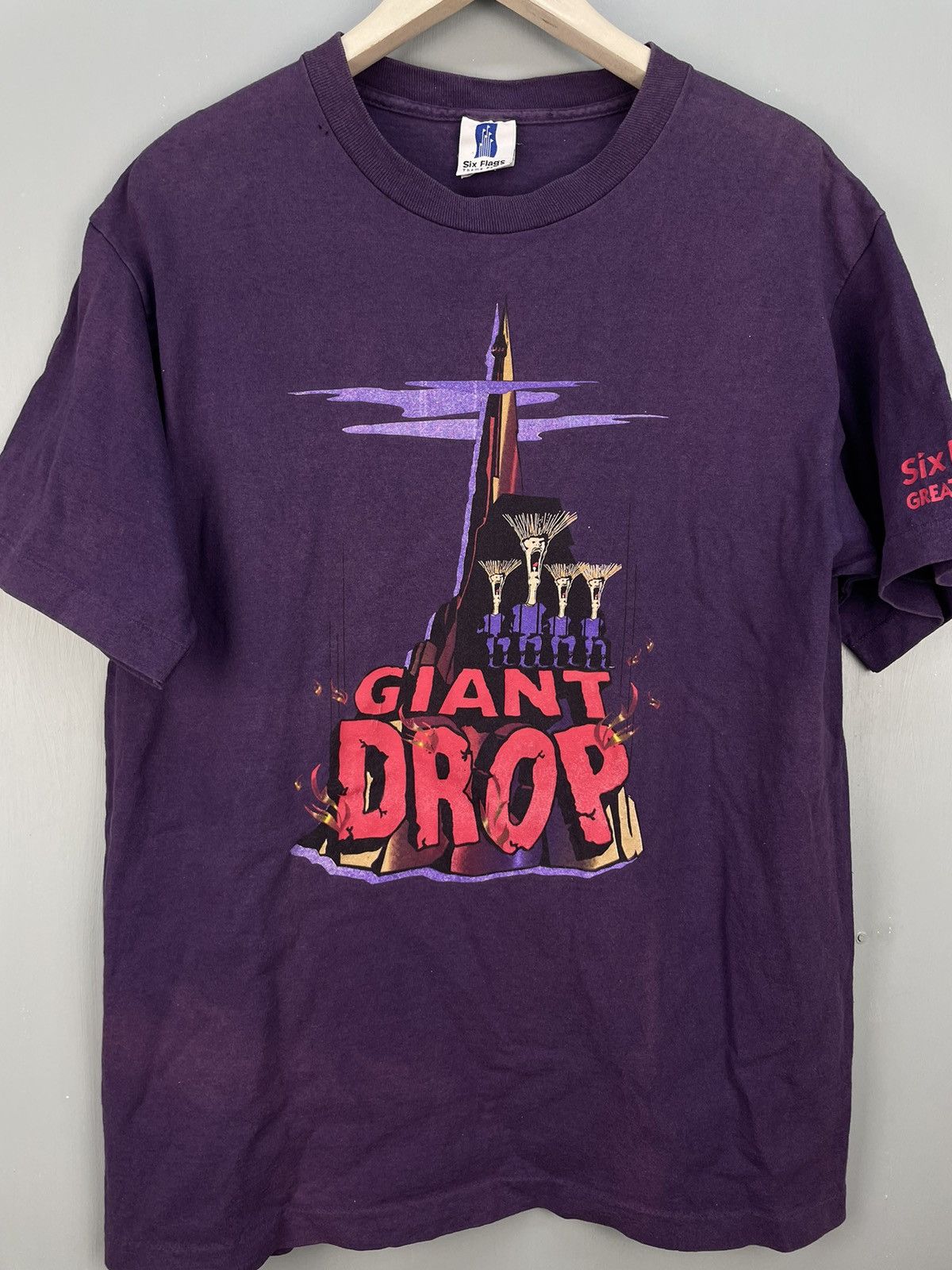 Cartoon Network Vintage 90s Giant Drop Six Flags Great America memorial tee Size US L / EU 52-54 / 3 - 3 Thumbnail