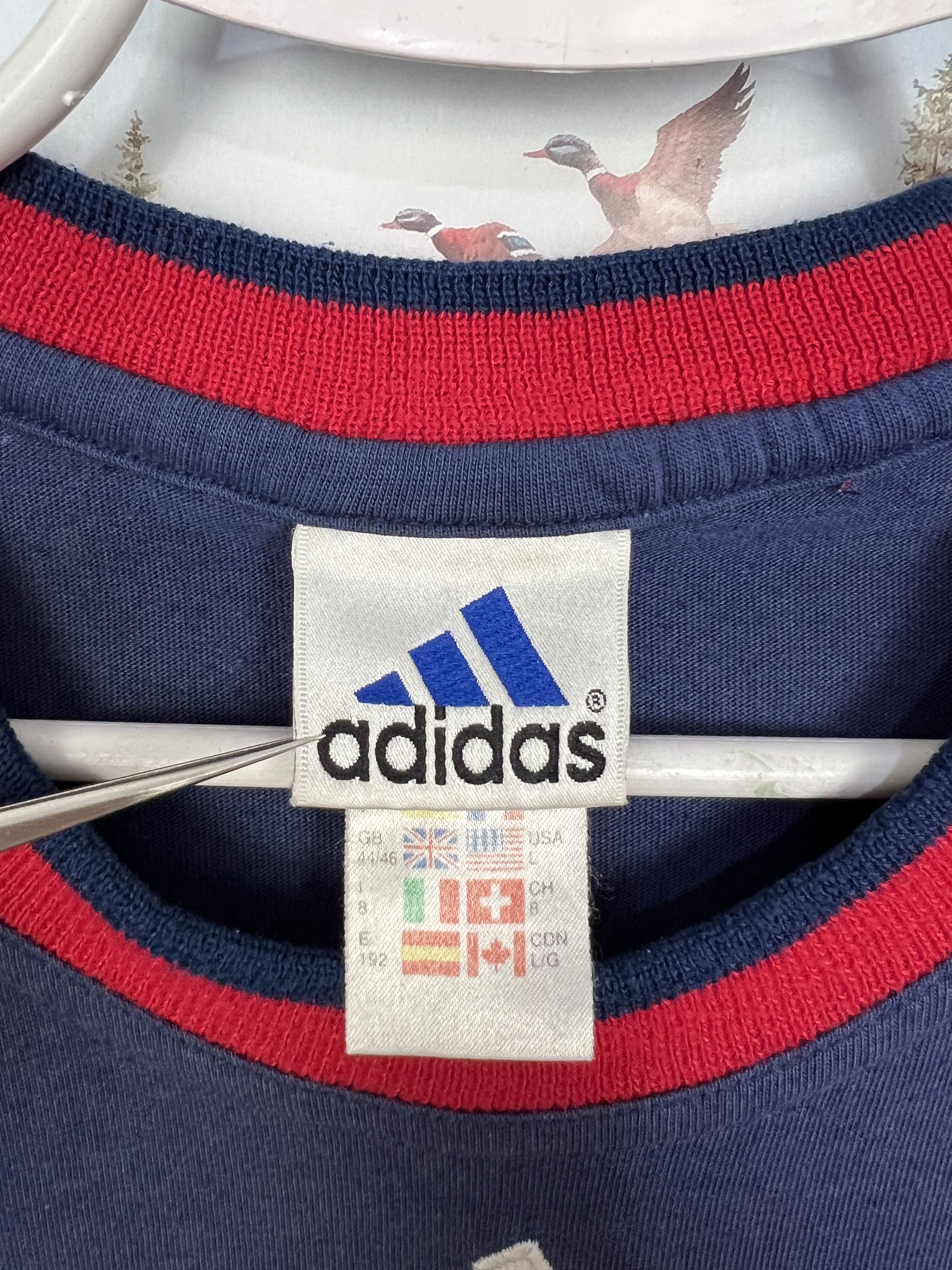 Adidas Vintage 90's Adidas Bayern Munich Football Train Shirt Size US L / EU 52-54 / 3 - 9 Thumbnail