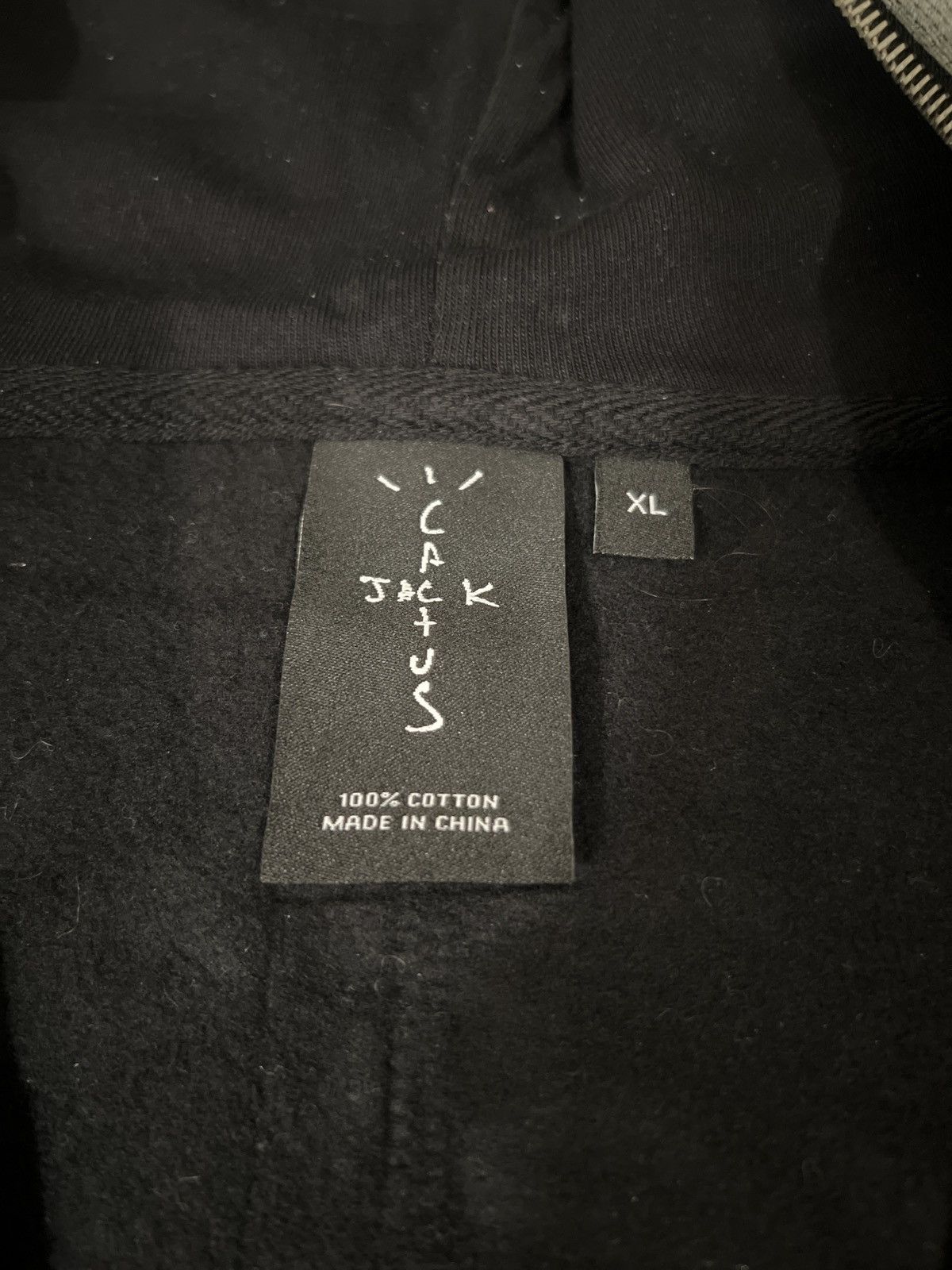 Fragment Design × Kaws × Travis Scott Fragment Design x Travis Scott Size US XL / EU 56 / 4 - 3 Thumbnail