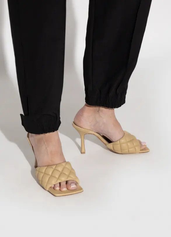 Bottega Veneta o1n1vont1225 Padded Mules in Beige Size US 9.5 / IT 39.5 - 4 Thumbnail