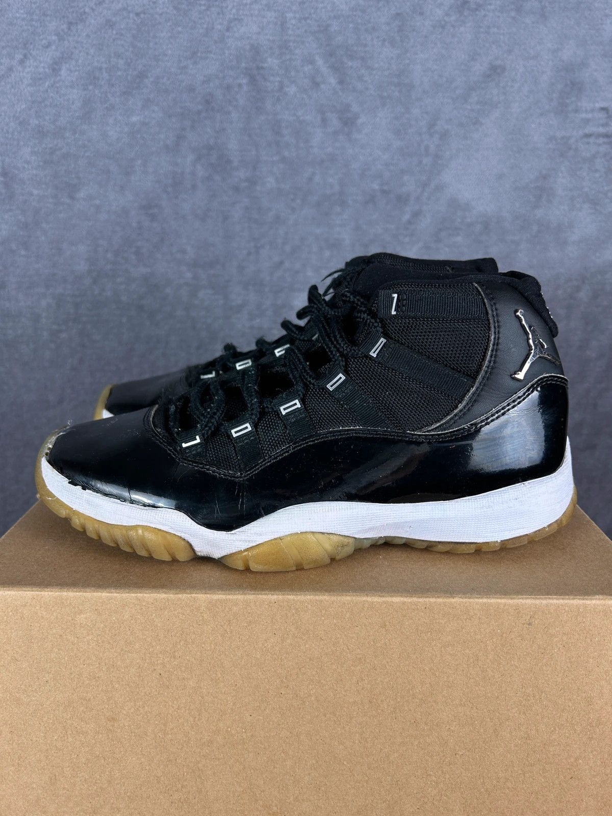 Jordan Brand Nike Air Jordan 11 Jubilee black pantent leather basketball Size US 6 / EU 39 - 2 Thumbnail
