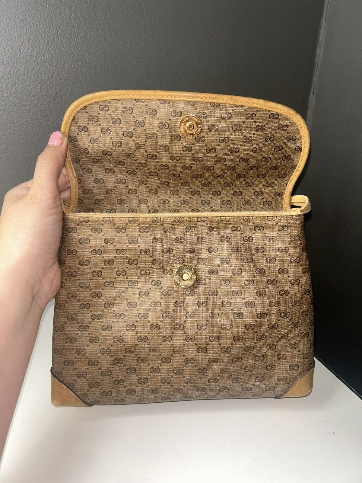 Gucci Vintage 80s Gucci Micro GG Crossbody Bag Size ONE SIZE - 6 Thumbnail