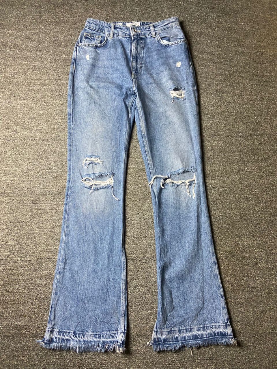 Bershka Bershka Denim Collection Flare Ripped Jeans (172) Size 28" / US 6 / IT 42 - 1 Thumbnail