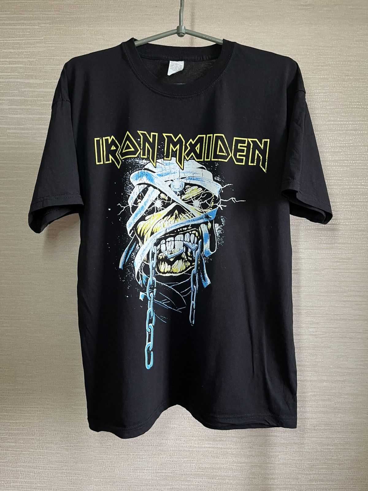 Gildan Iron Maiden Men's Short Sleeve T-Shirt Size US L / EU 52-54 / 3 - 1 Thumbnail