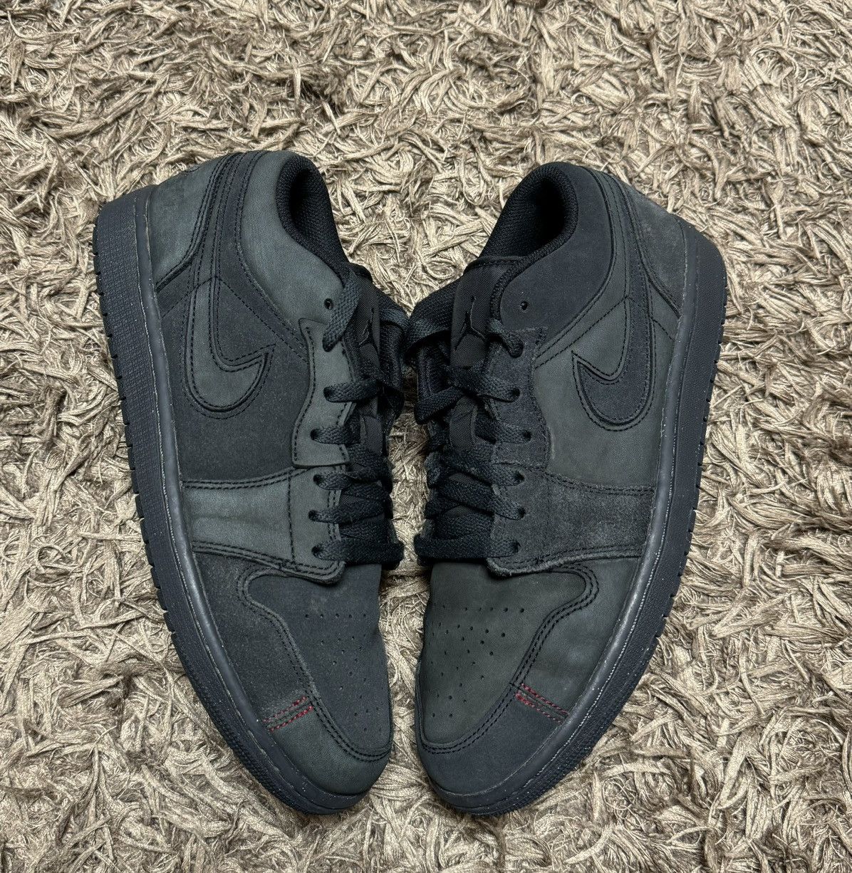 Jordan Brand Nike Air Jordan dark smoke grey craft dunk low 10.5 US Size US 10.5 / EU 43-44 - 4 Thumbnail