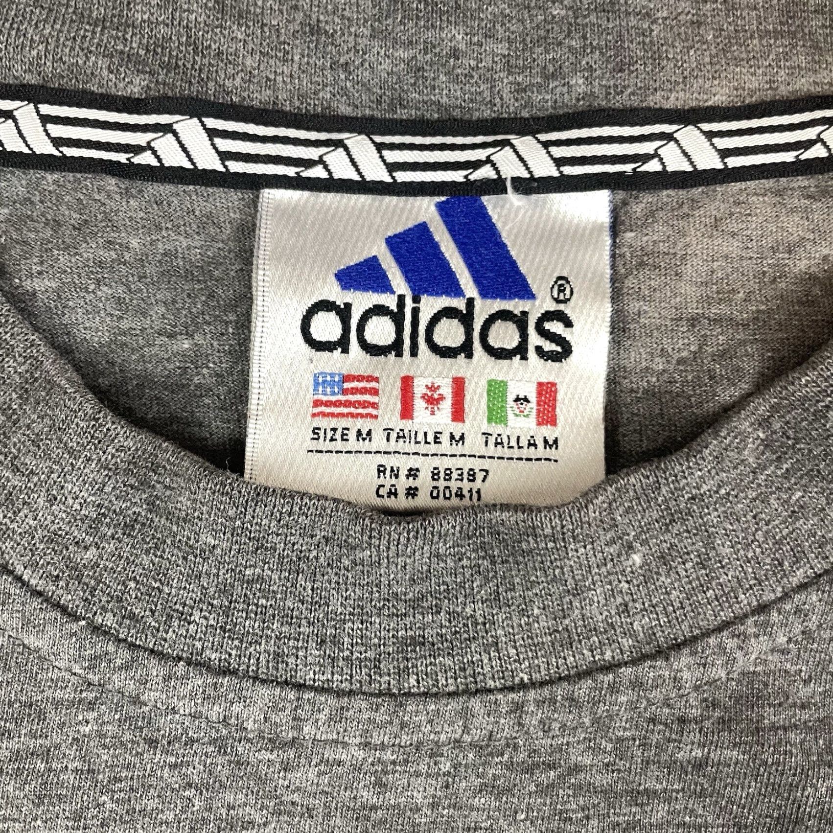 Adidas VINTAGE adidas Shirt Adult M Gray Trefoil Logo Sun Faded Grunge Distressed 90s Retro Men's T-Shirt Cotton Crew Neck Short Sleeve Logo Size US M / EU 48-50 / 2 - 5 Thumbnail