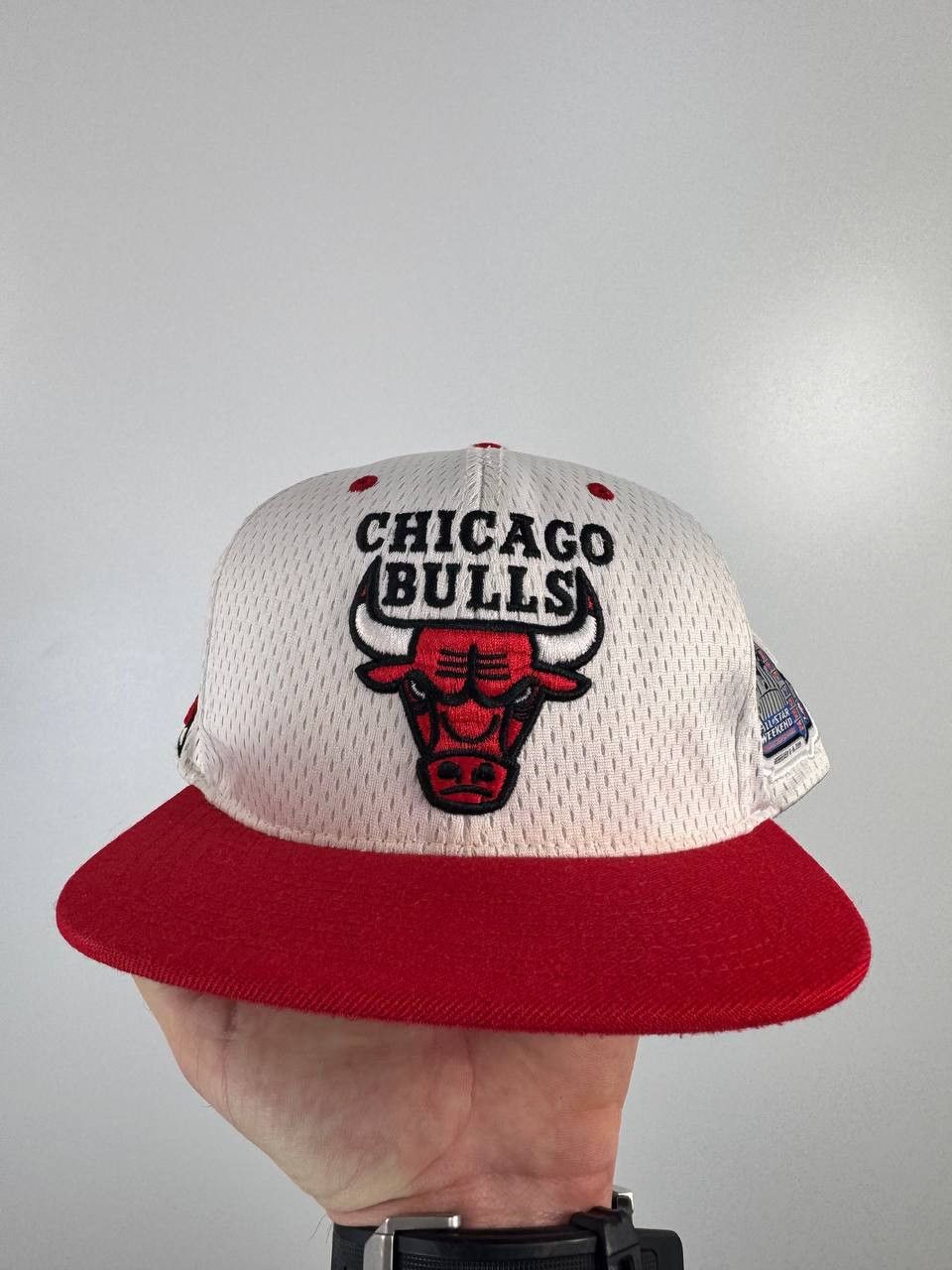 NBA Chicago Bulls Mitchell & Ness Hardwood Classics Weekend 1998 Size ONE SIZE - 1 Thumbnail