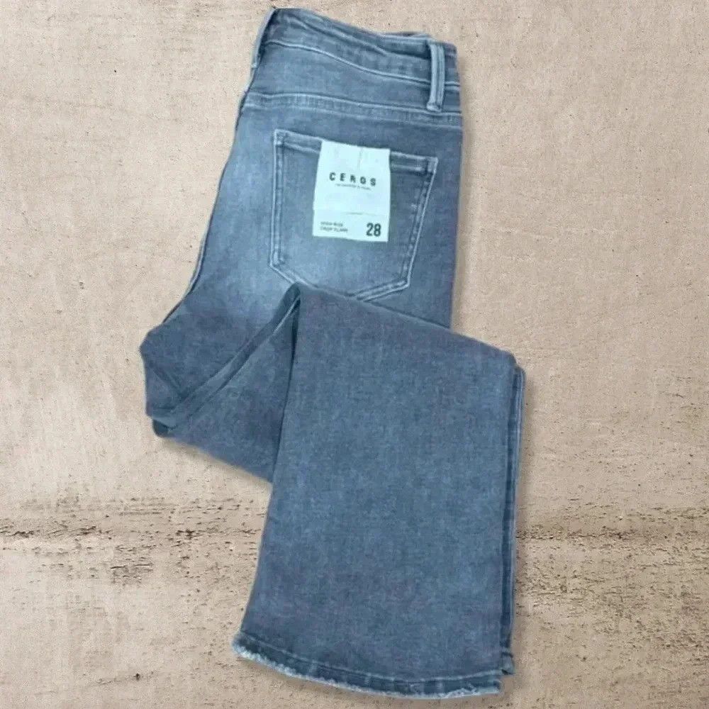 Other Ceros Crop Flare Jean NWT Size 29" - 2 Thumbnail
