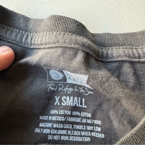 Other NWT SALTY CREW SUMMERTIME BOYFRIEND CHARCOAL T-SHIRT SZ S Size S / US 4 / IT 40 - 9 Thumbnail
