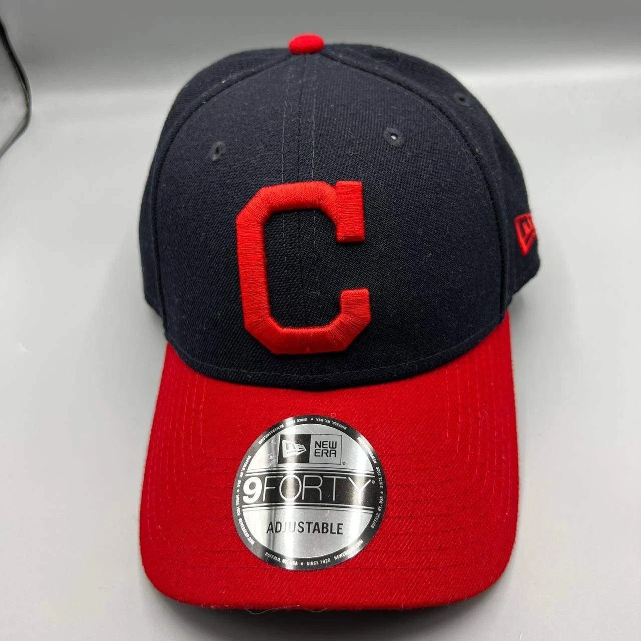 New Era Cleveland Indians Guardians Hat Men Black Red MLB Strap Back Size ONE SIZE - 1 Thumbnail