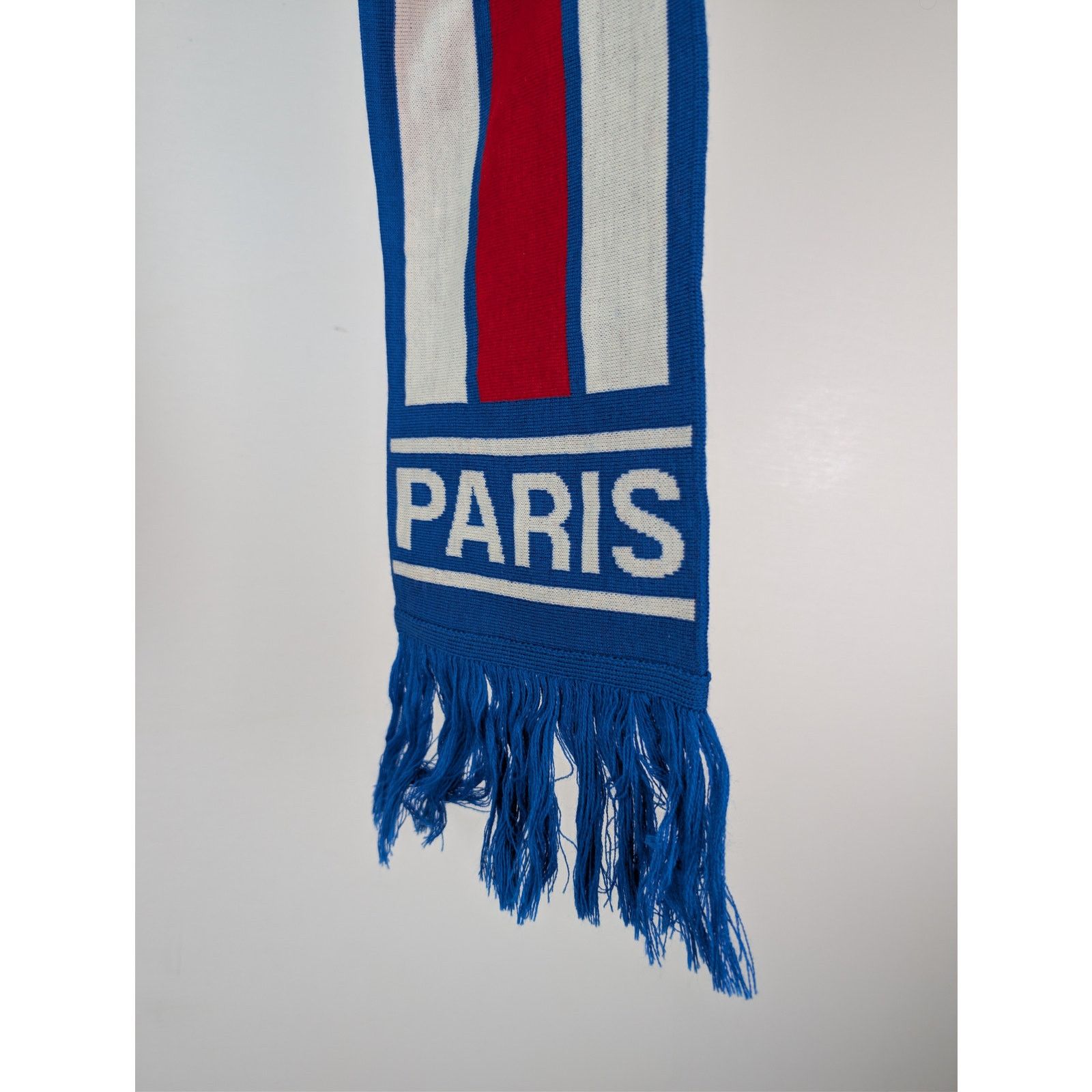 Balenciaga o1rshd1 Size: OS / Q:2 / Football Scarf in Blue/Multicolor Size ONE SIZE - 4 Thumbnail