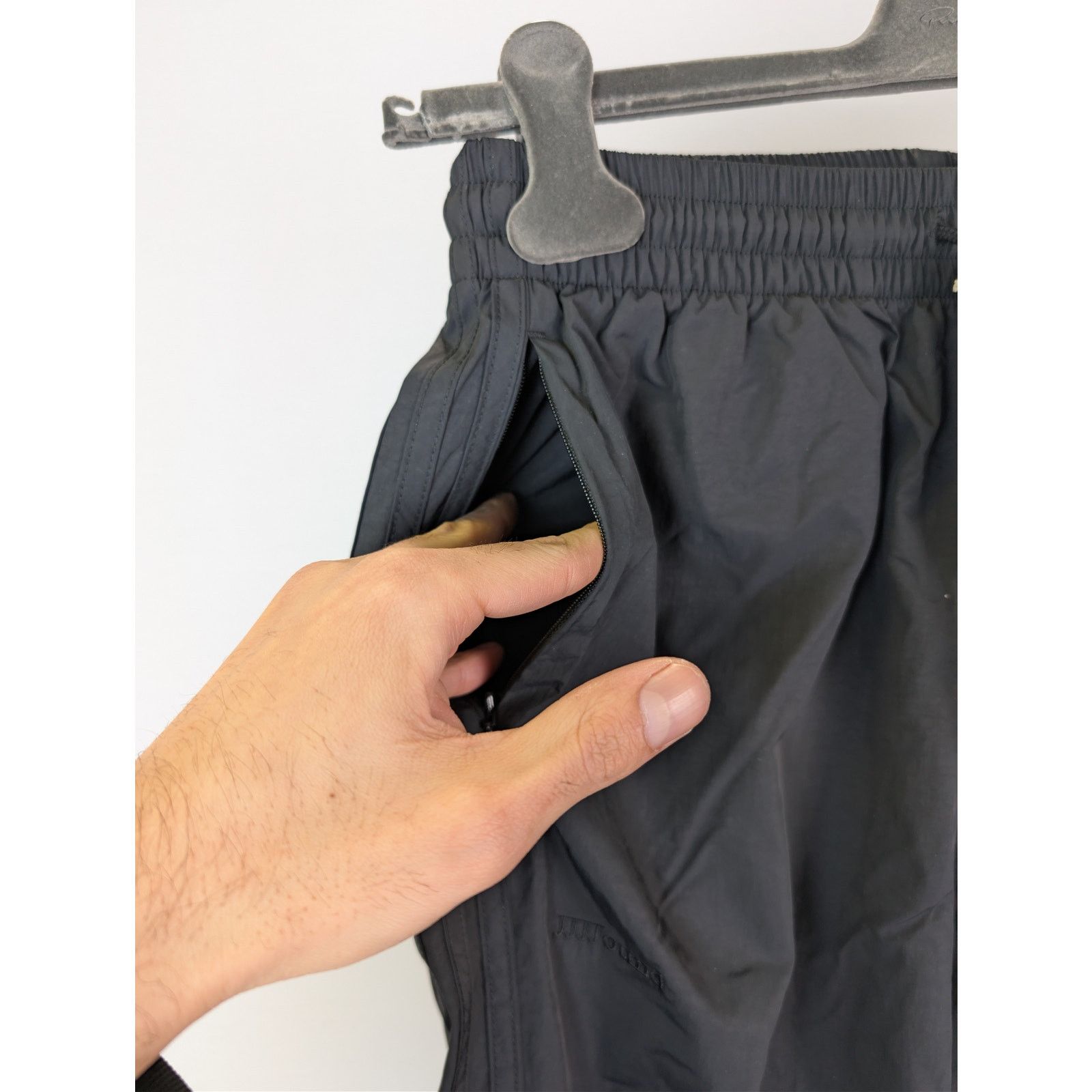 Adidas × JJJJound o1rshd1 JJJJ Trackpant Sweatpants in Black Size US 32 / EU 48 - 5 Thumbnail
