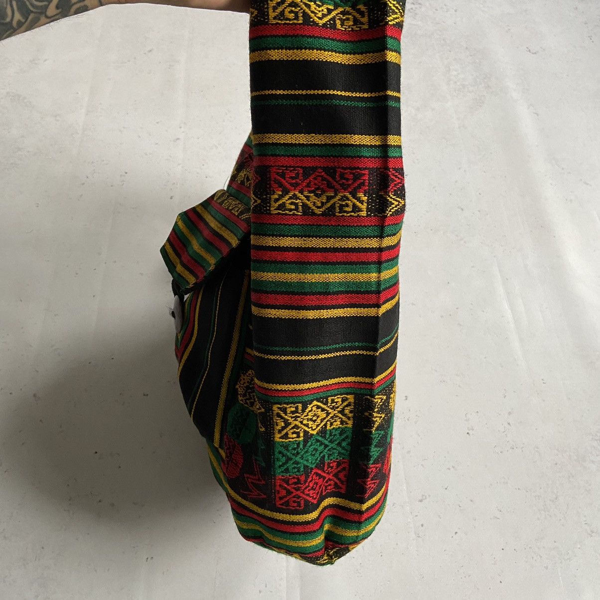 Vintage Vintage Hippie Avant Garde Sling Bag Y2K Weed Styl Crossbody Size ONE SIZE - 6 Thumbnail