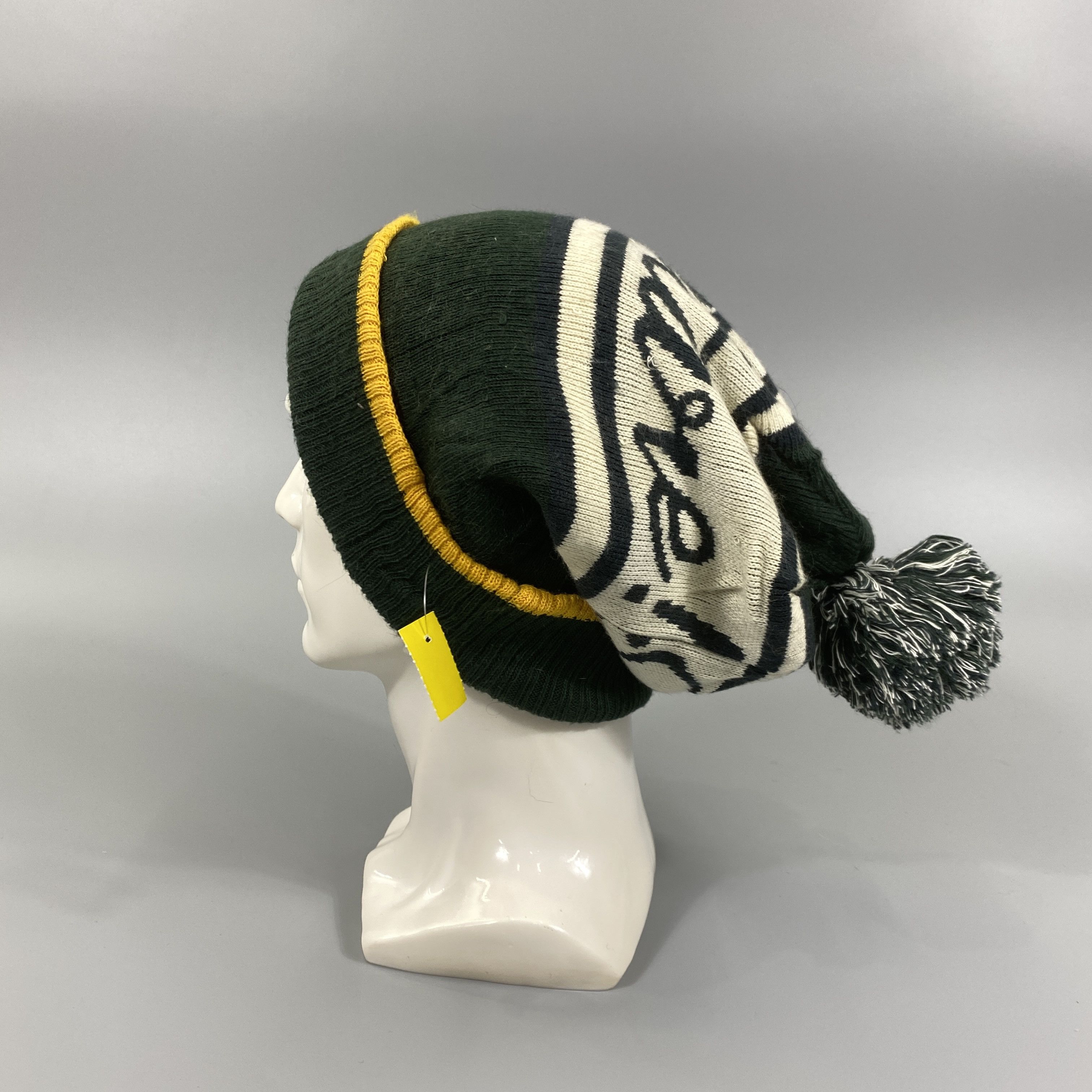 Japanese Brand Adventure Beanie with Pompom -BN713 Size ONE SIZE - 1 Thumbnail