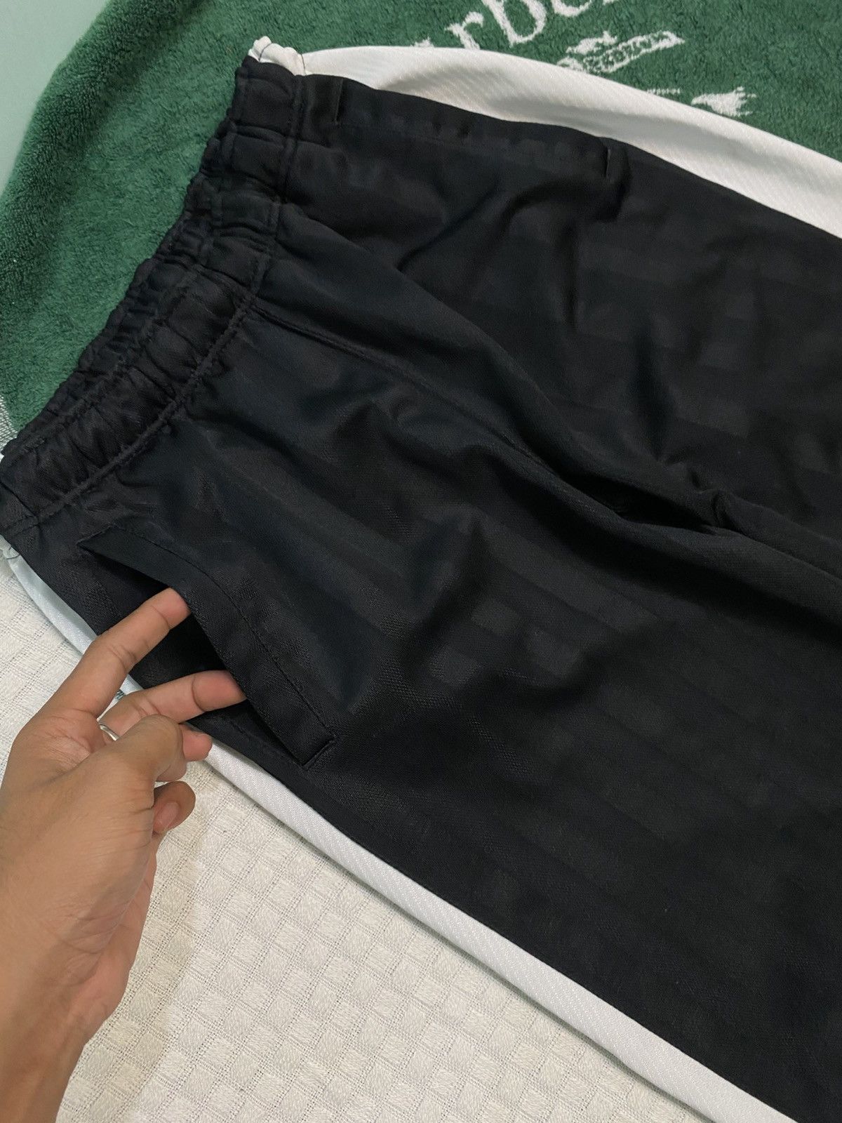 Carhartt Wip × Nike 💥 VINTAGE NIKE SUPER BAGGY 90S WIDE LEG TRACK PANTS Y2K Size US 30 / EU 46 - 5 Thumbnail