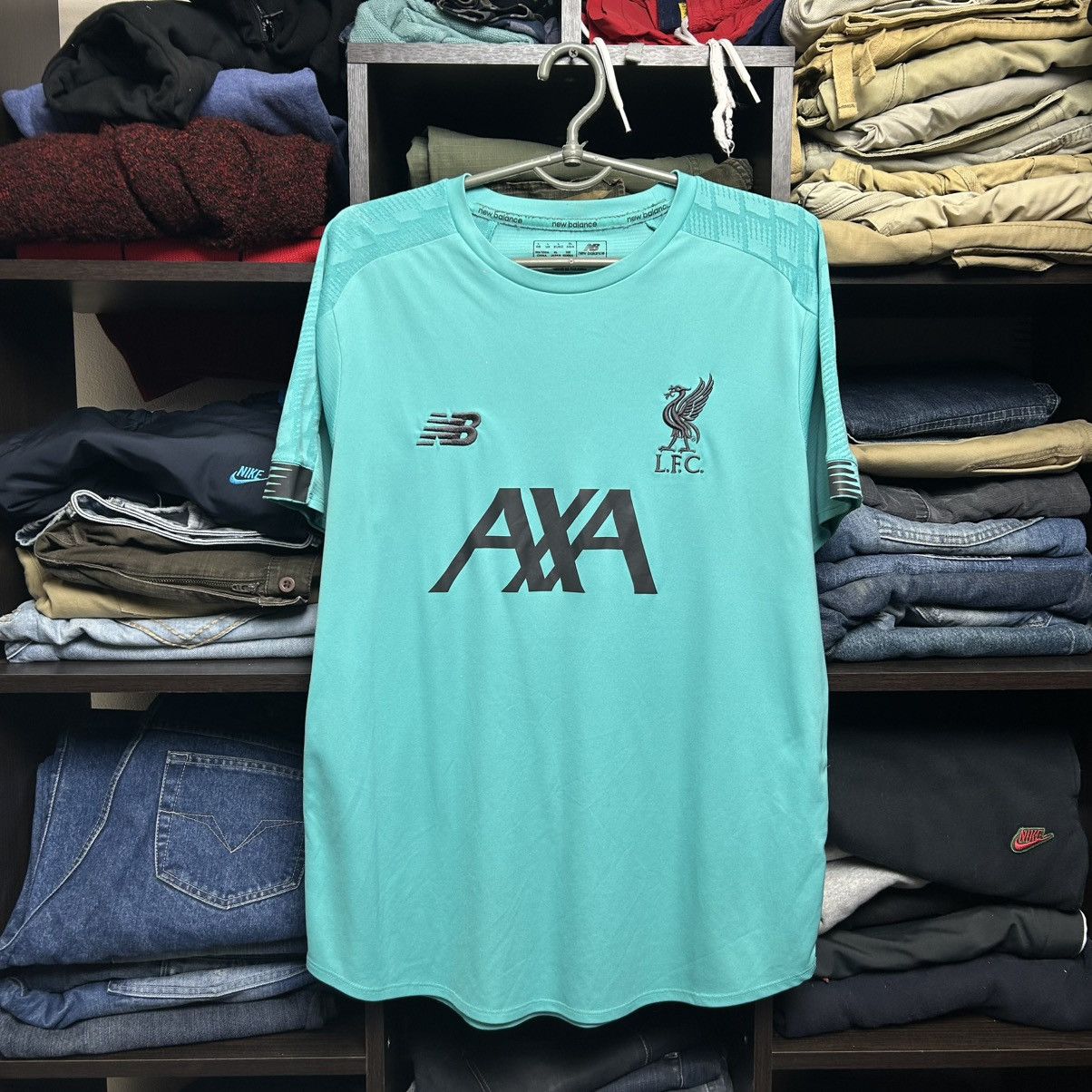 New Balance Mens New Balance Liverpool Training soccer jersey size L Size US L / EU 52-54 / 3 - 1 Thumbnail