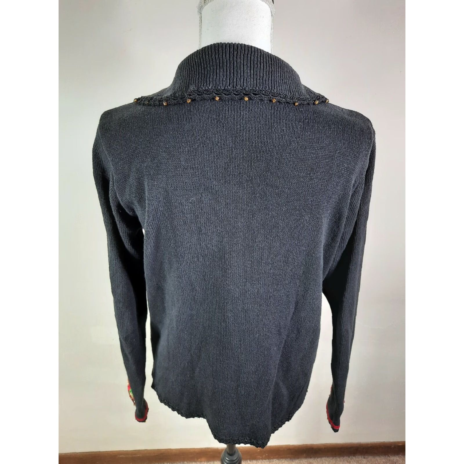 Vintage VINTAGE Cardigan Sweater Christmas Embroidered Poinsettia Black S Womens 90s Winter Size S / US 4 / IT 40 - 7 Thumbnail