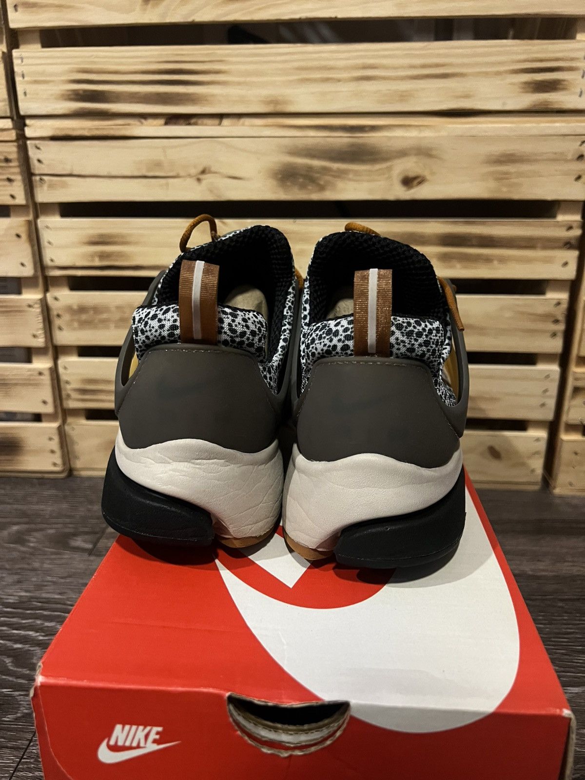 Nike Nike Air Presto RARE SE QS “Safari” Size M (Fits 10-11) Size US 10.5 / EU 43-44 - 4 Thumbnail