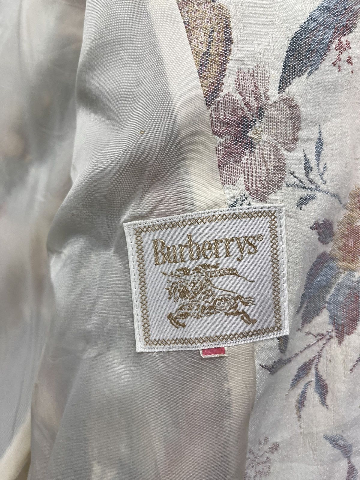 Burberry Vintage Burberry Luxury Design Button Hp Cardigan Jacket Size M / US 6-8 / IT 42-44 - 7 Thumbnail
