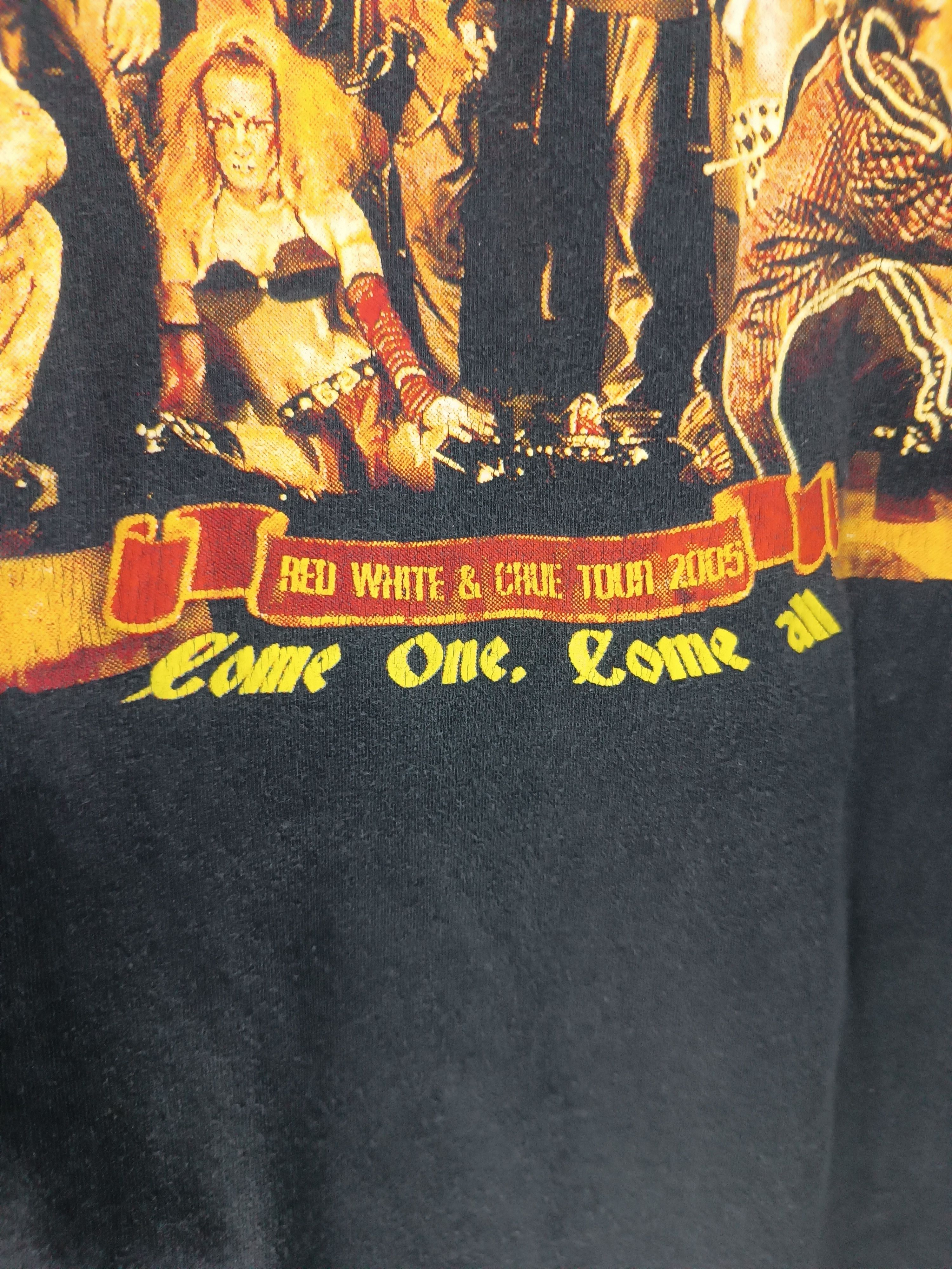 Band Tees VINTAGE 2005 MOTLEY CRUE RED, WHITE & CRUE ratt kiss poison Size US M / EU 48-50 / 2 - 11 Thumbnail