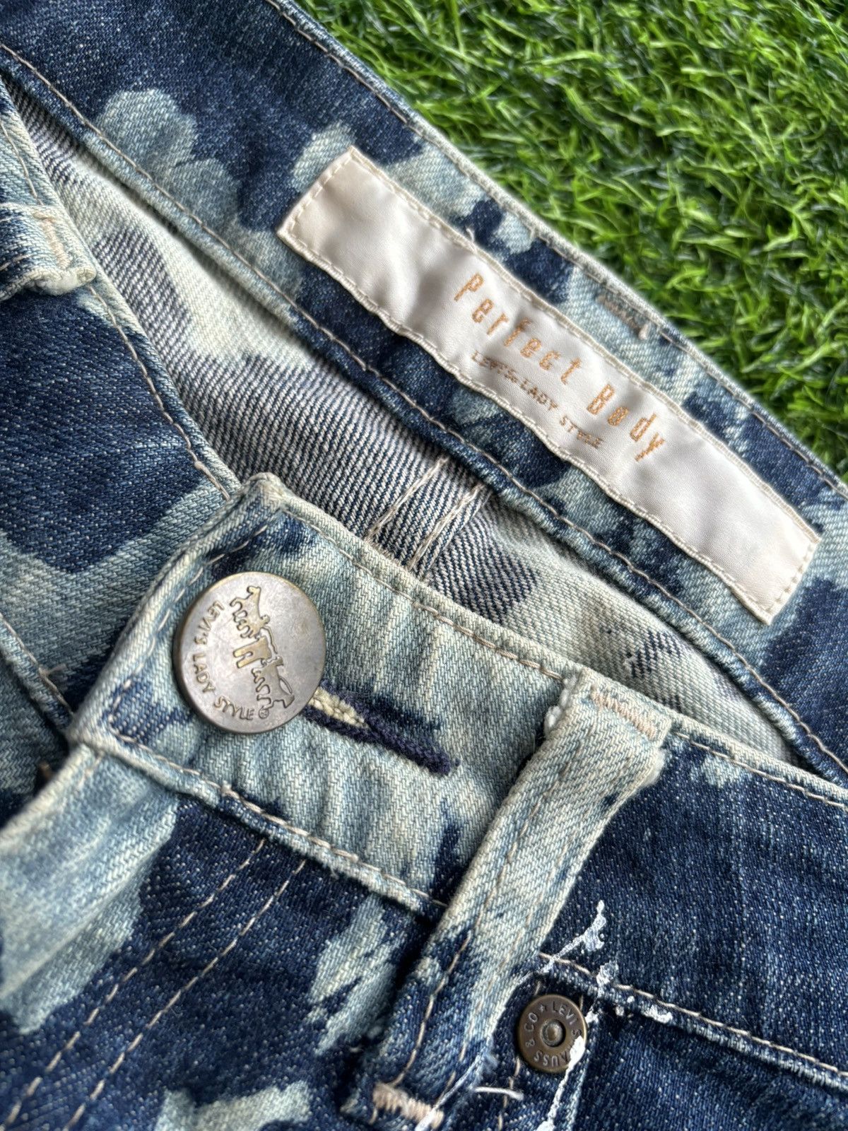 Hysteric Glamour Flare Levis Distressed denim Ifsixwasnine Lgb Style bootcut Size 28" / US 6 / IT 42 - 11 Thumbnail