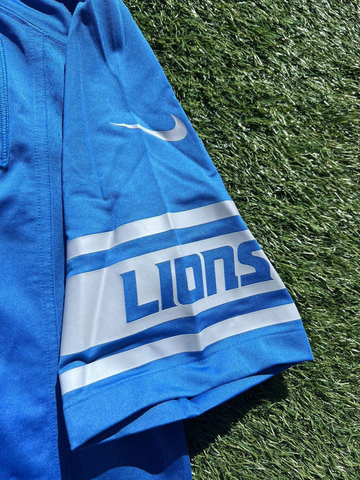 Nike Men’s Large Nike Aidan Hutchinson #97 Lions NFL 2024 Size US L / EU 52-54 / 3 - 4 Thumbnail