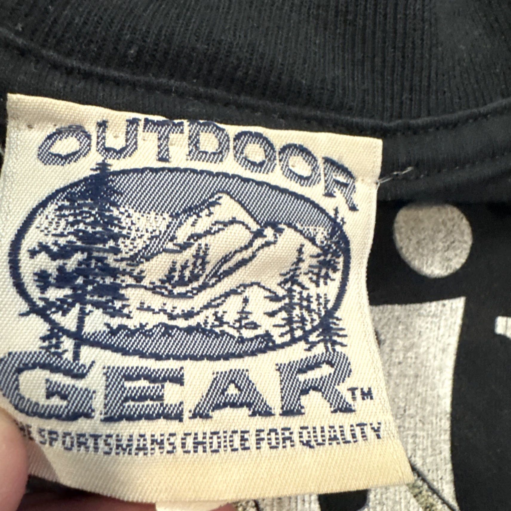 Vintage VINTAGE 90s Deer Hunting Isn’t Everything It’s The Only Thing T-Shirt L Men Black Earth Shirt Mens 90s Size US L / EU 52-54 / 3 - 5 Thumbnail