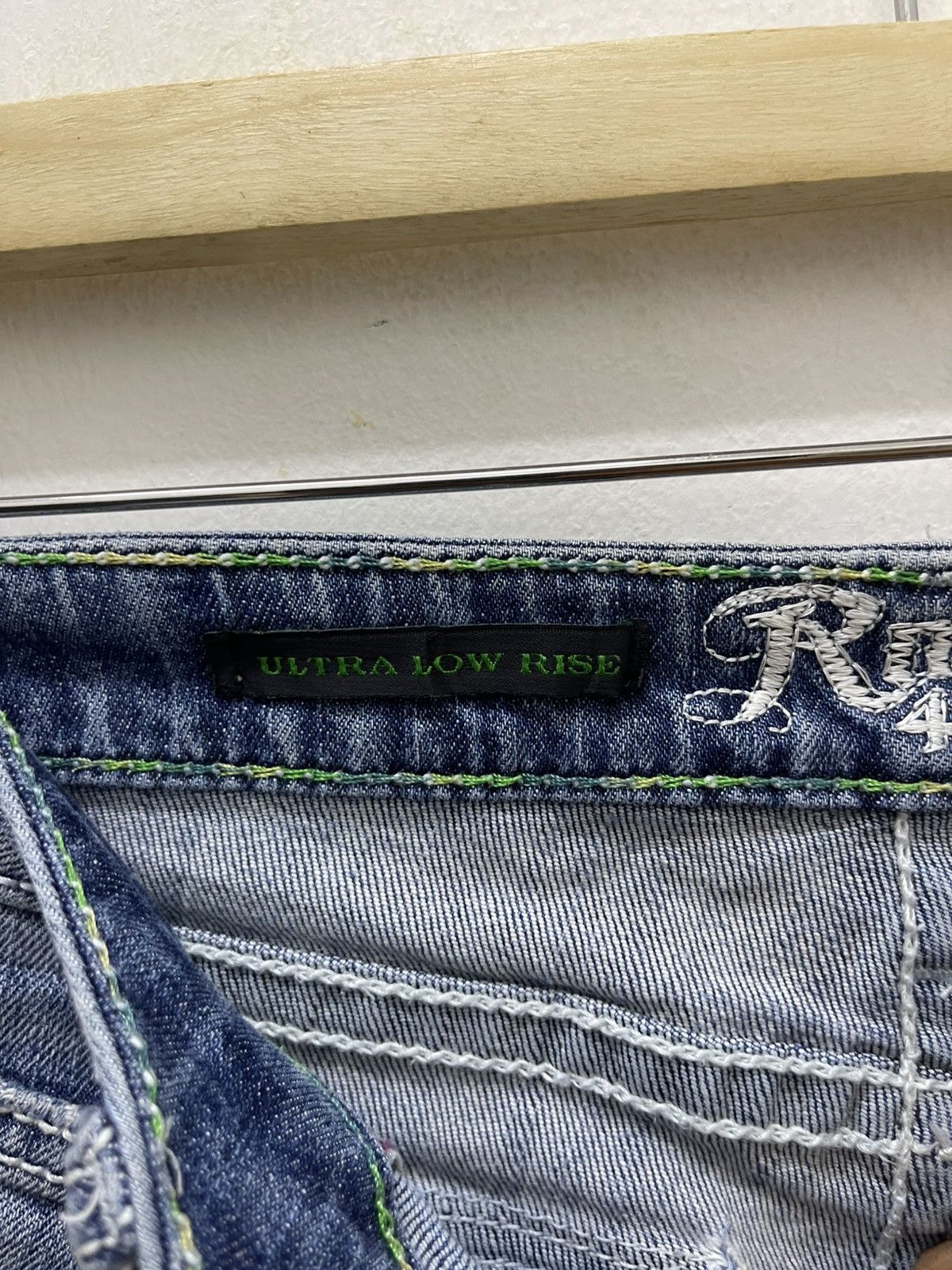 Wrangler Rare Vintage ROCK 47 By Wrangler Ultra Low Rise Flare Size US 31 - 15 Thumbnail