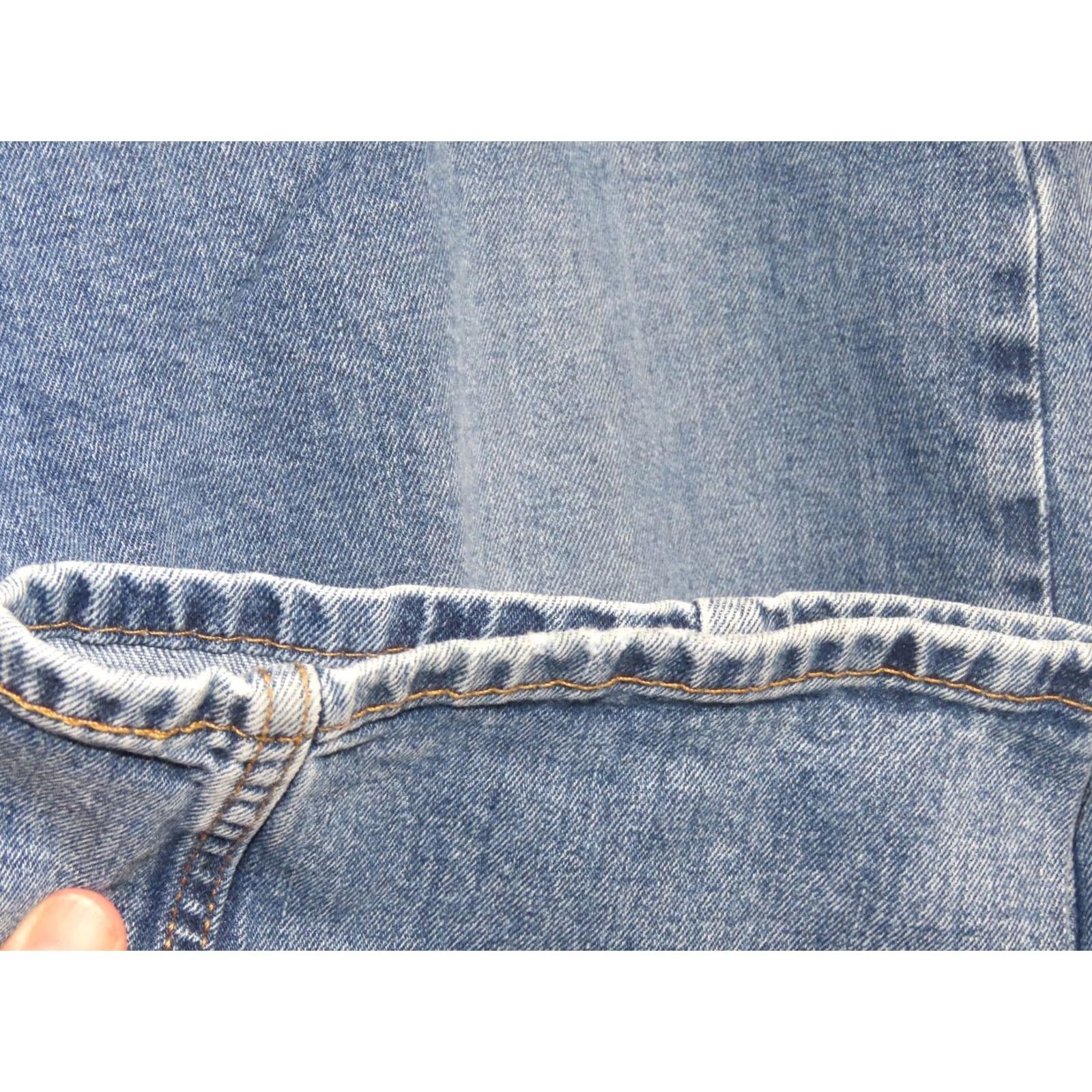 Levi's VINTAGE Levi's 505 Blue Jeans Mens Size 38x32 Classic Straight Denim 5-Pocket High Rise Straight Mens Jeans Blue, 38x32 Size US 38 / EU 54 - 4 Thumbnail
