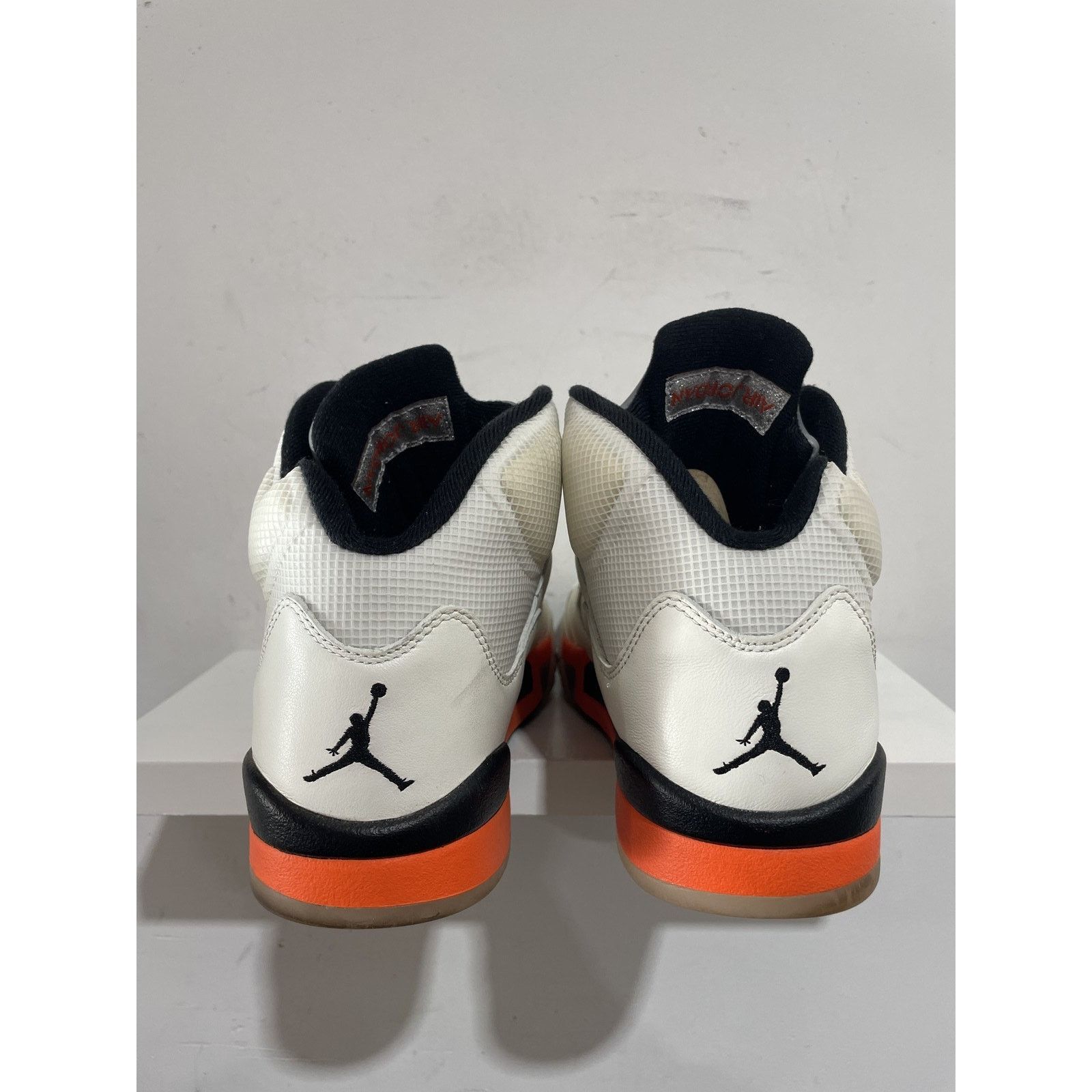 Jordan Brand NIKE JORDAN 5 SHATTERED BACKBOARD SIZE 10 PREOWNED Size US 10 / EU 43 - 3 Thumbnail