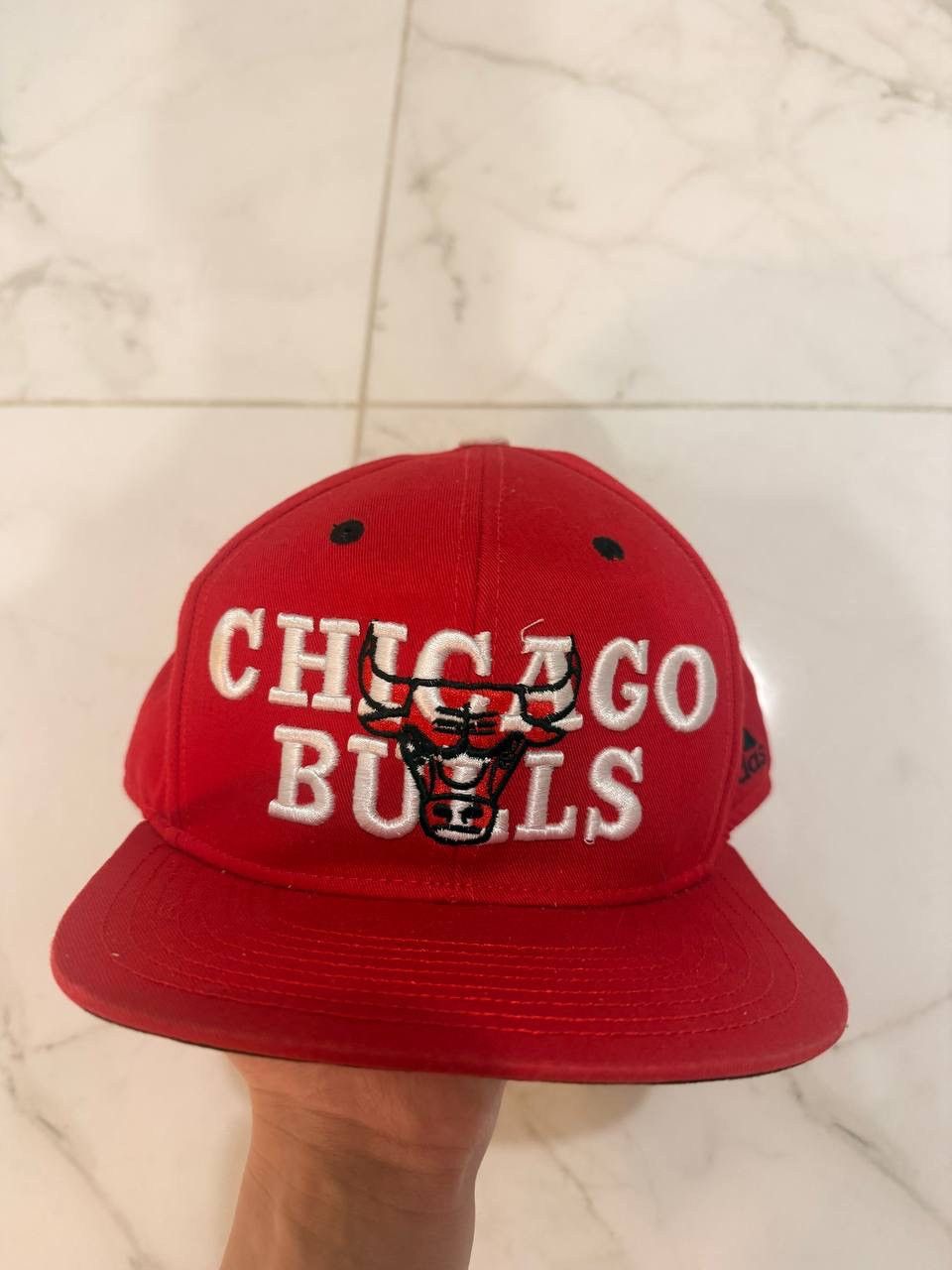 Adidas Vintage Chicago Bulls Cap Size ONE SIZE - 1 Thumbnail