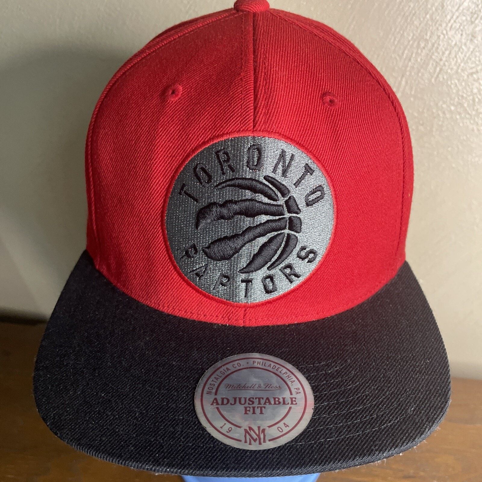 Mitchell & Ness Mitchell & Ness Toronto Raptors Black Red Snapback Size US XL / EU 56 / 4 - 2 Thumbnail