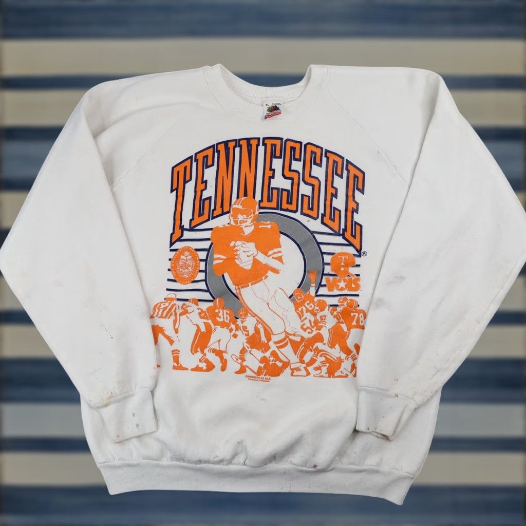 Vintage VINTAGE University of Tennessee Mens XL Graphic Sweatshirt White Size US XL / EU 56 / 4 - 1 Thumbnail